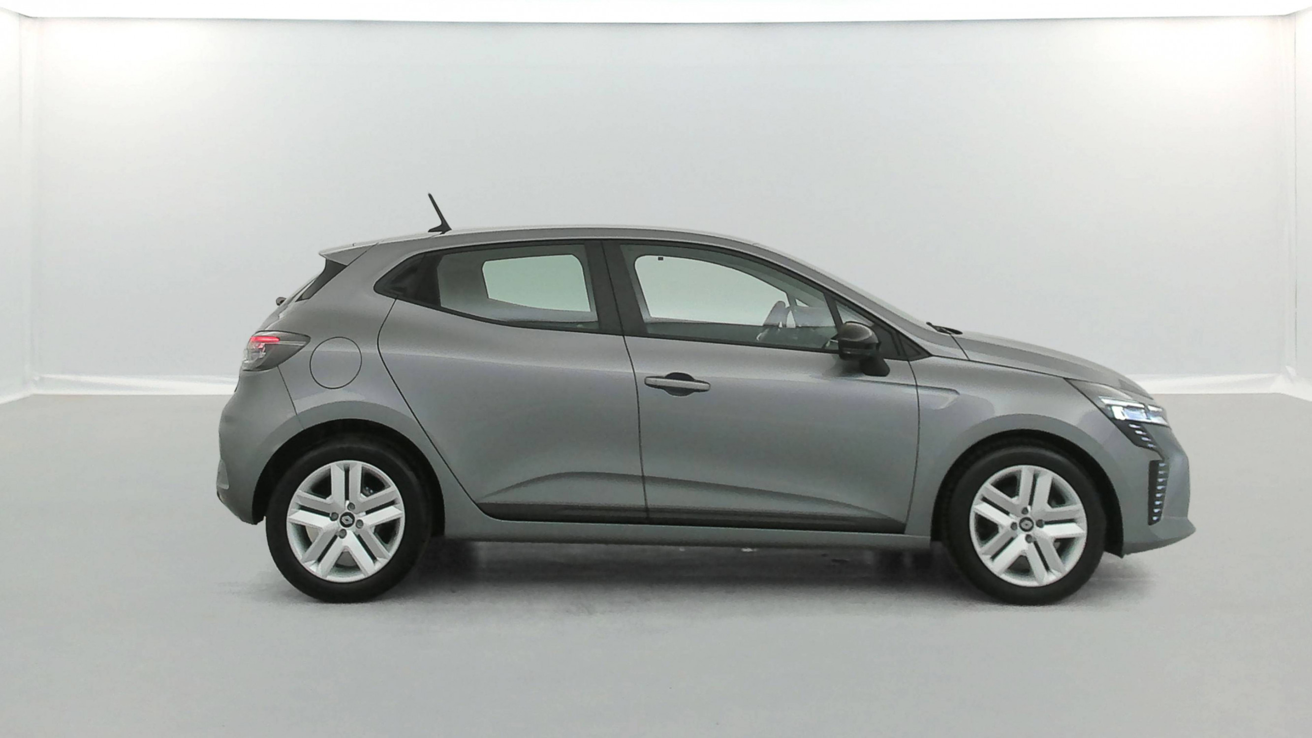 Vente en ligne Renault Clio 5 Clio TCe 90 ch GSR2 au prix de 15 490 €