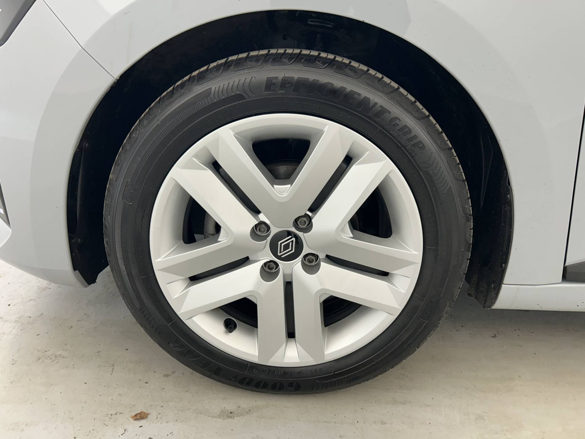 Vente en ligne Renault Clio 5 Clio TCe 90 ch GSR2 au prix de 15 990 €