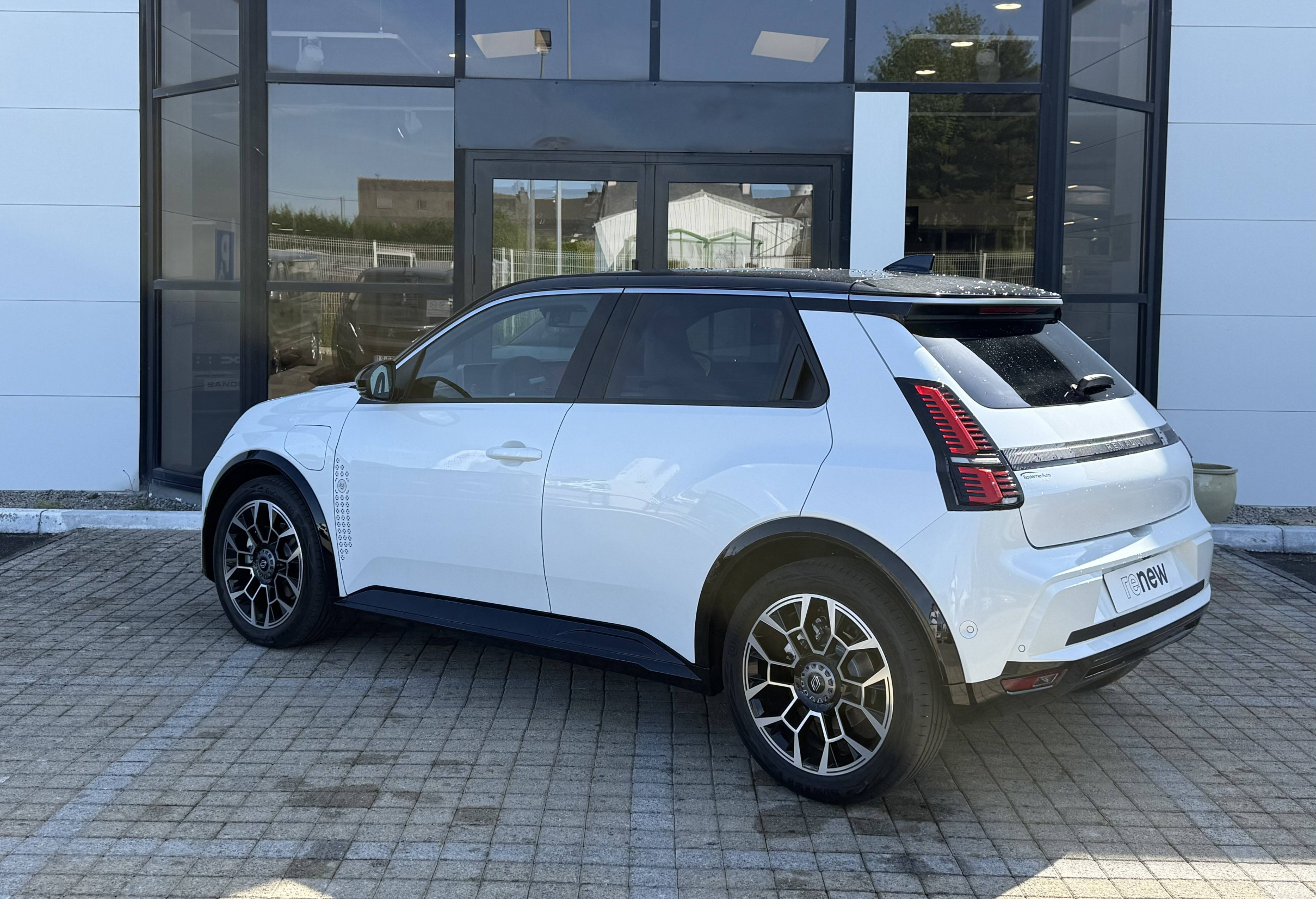 Vente en ligne Renault R5 E-Tech  150 ch autonomie confort au prix de 31 590 €