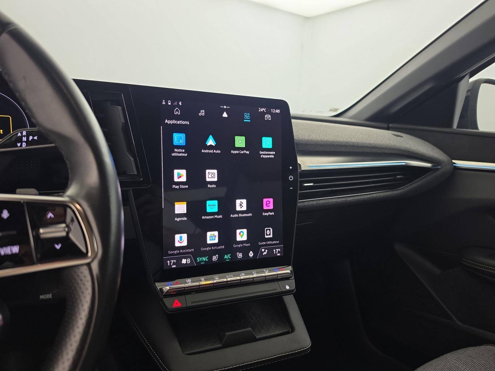 Vente en ligne Renault Megane E-Tech  EV60 220 ch super charge au prix de 28 900 €