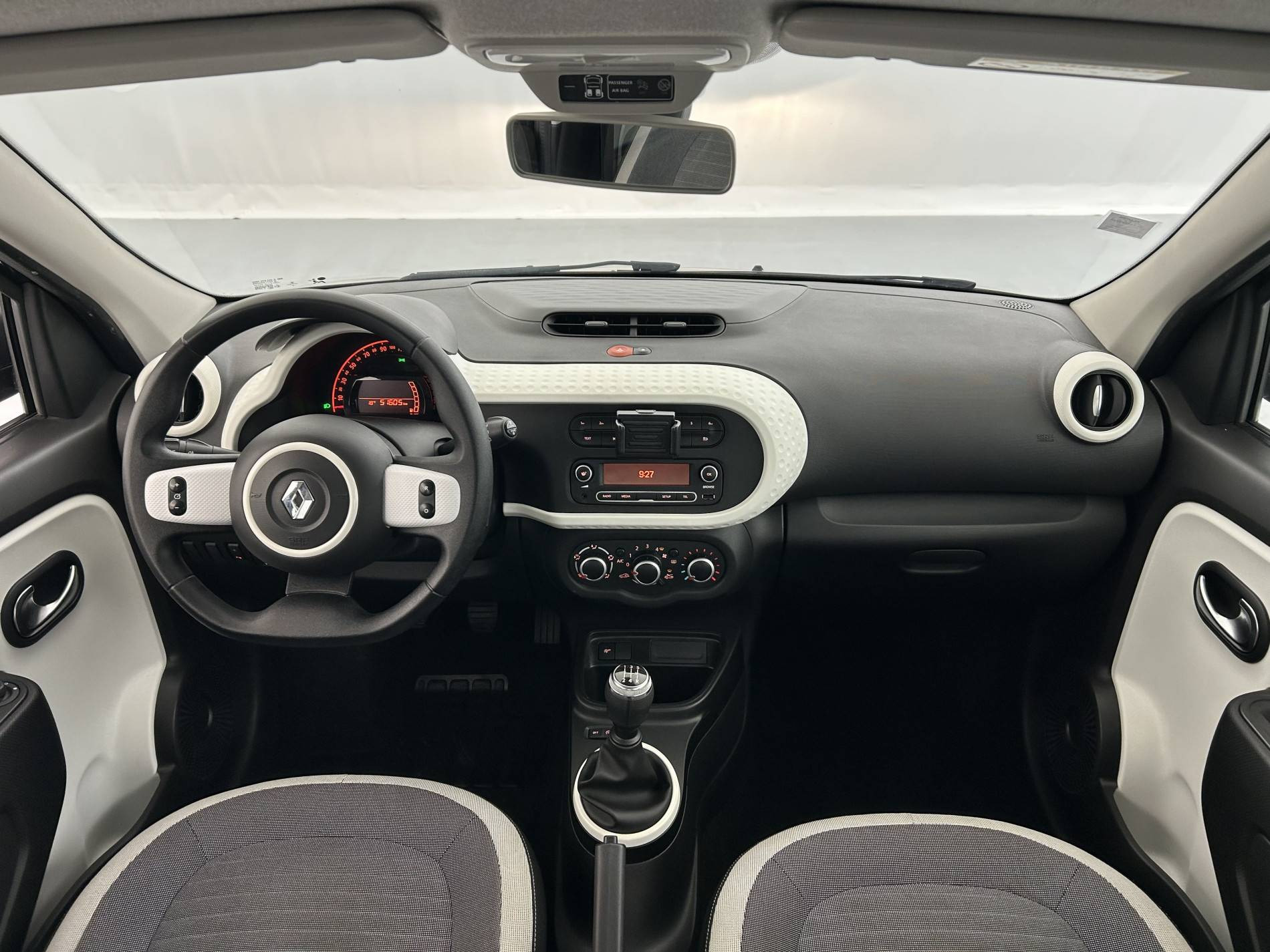 Vente en ligne Renault Twingo 3  SCe 65 - 21 au prix de 9 990 €