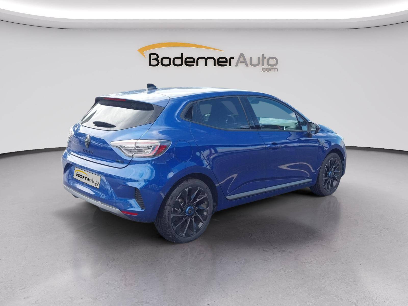 Vente en ligne Renault Clio 5 Clio E-Tech full hybrid 145 ch GSR2 au prix de 23 490 €