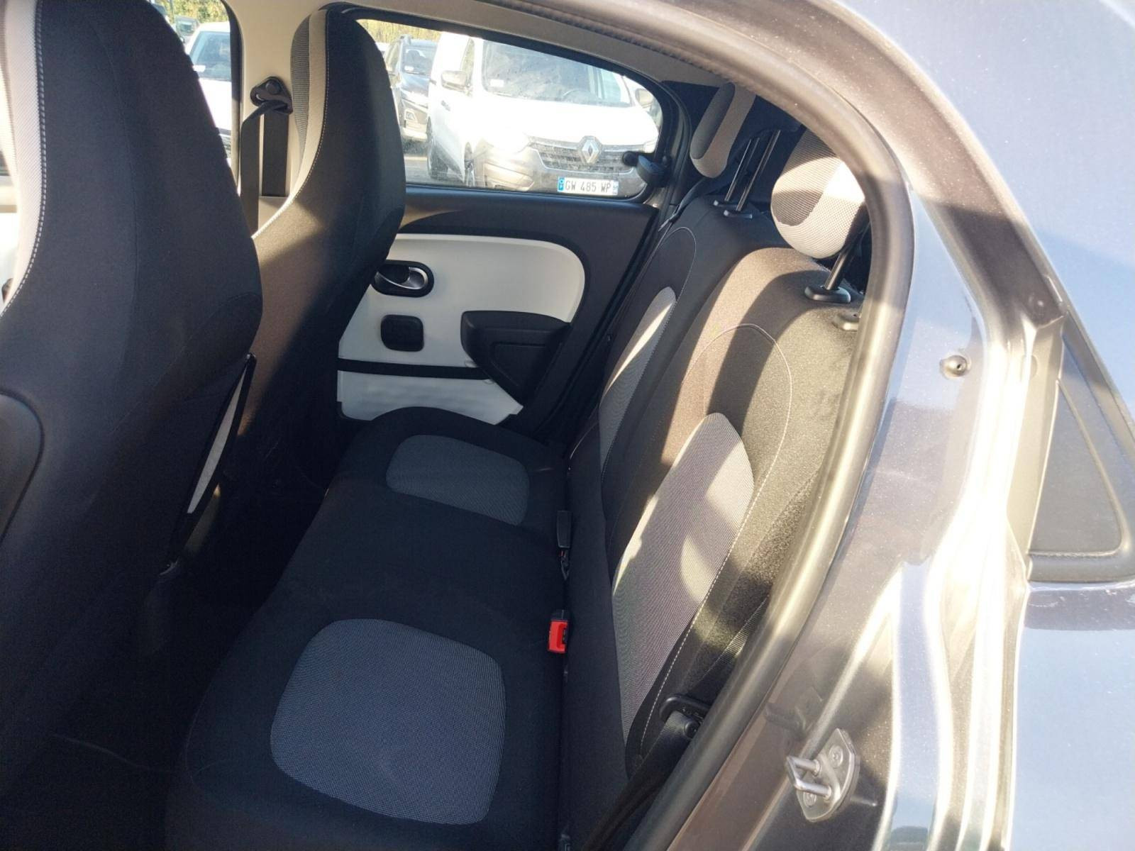 Vente en ligne Renault Twingo Electrique Twingo III E-Tech au prix de 12 990 €