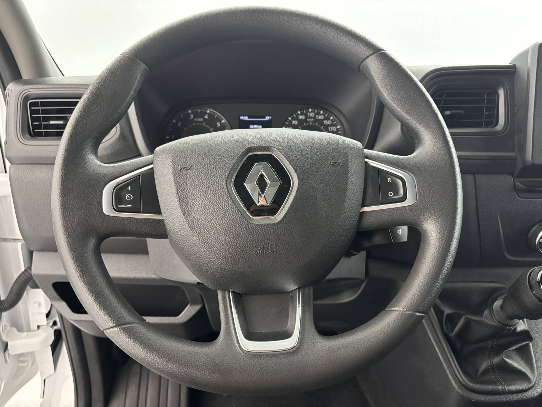 Vente en ligne Renault Master Fourgon MASTER FGN TRAC F3500 L2H2 BLUE DCI 135 au prix de 20 990 €