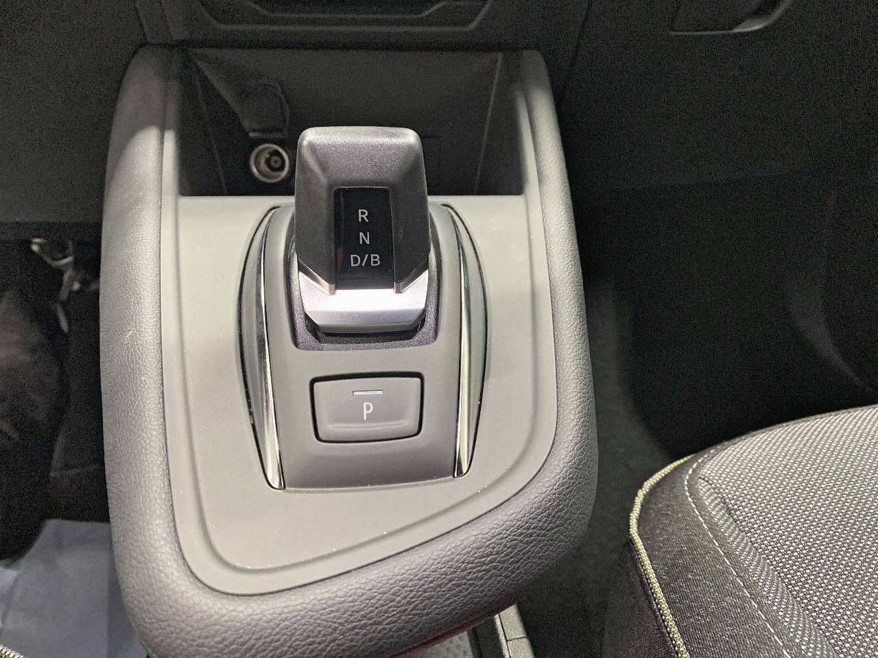 Vente en ligne Renault Symbioz  E-Tech full hybrid 160 ch au prix de 50 000 €