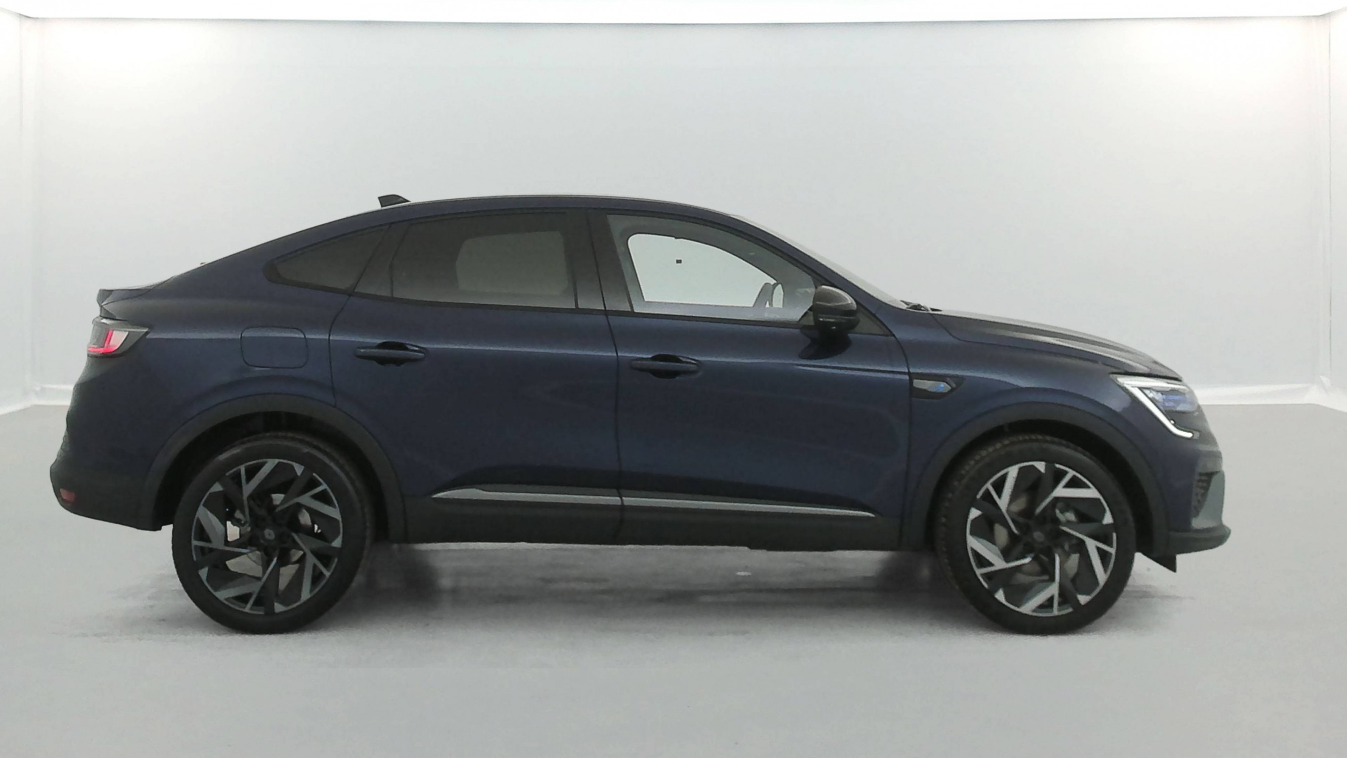 Vente en ligne Renault Arkana  E-Tech 145 - 23 au prix de 26 590 €