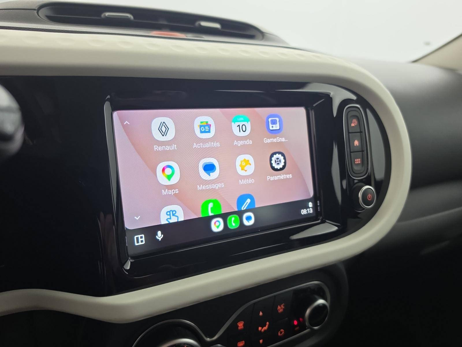 Vente en ligne Renault Twingo Electrique Twingo III E-Tech au prix de 12 990 €