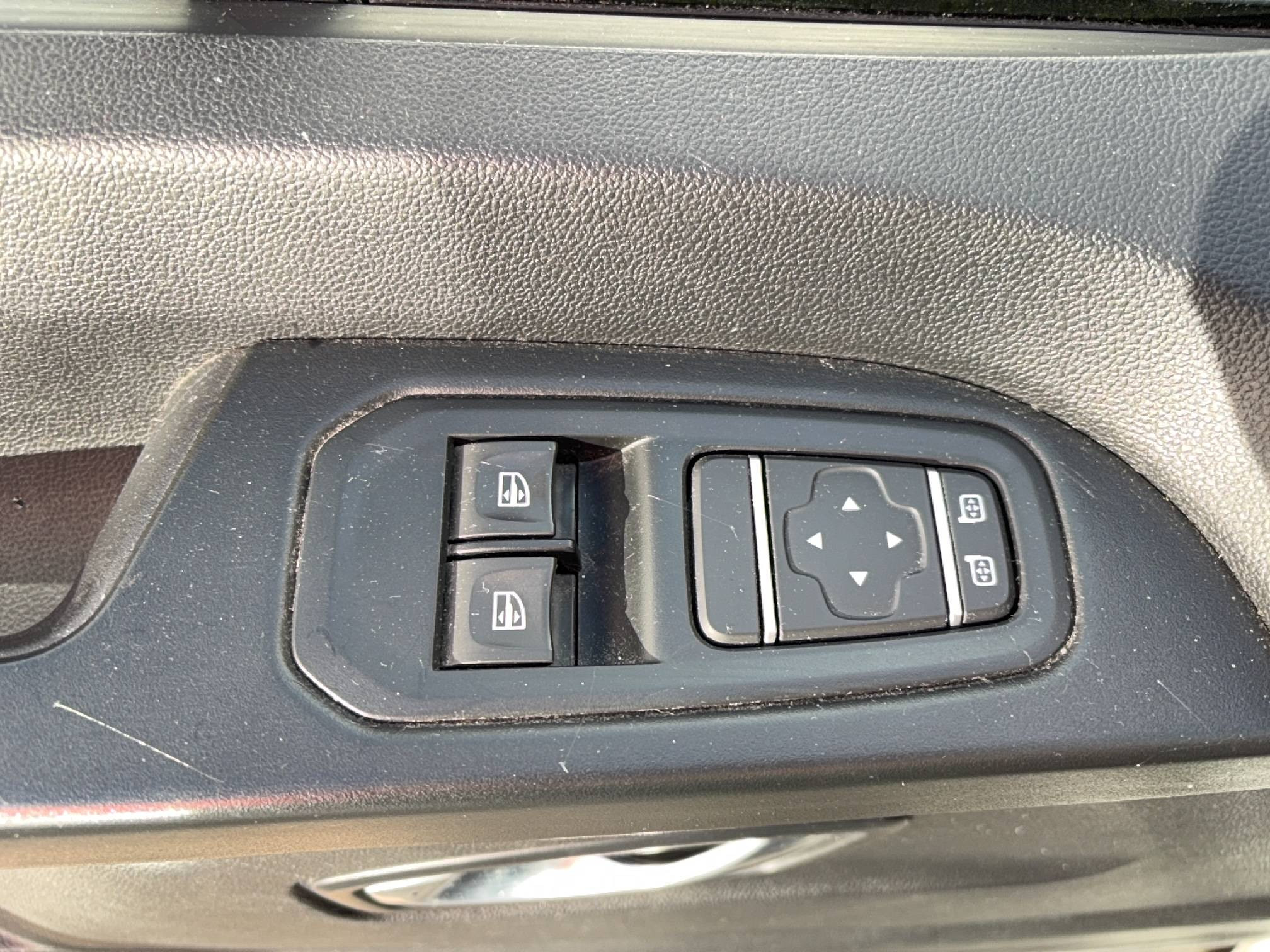 Vente en ligne Nissan Primastar Fourgon  L1H1 2T8 2.0 DCI 130 S/S BVM au prix de 19 990 €