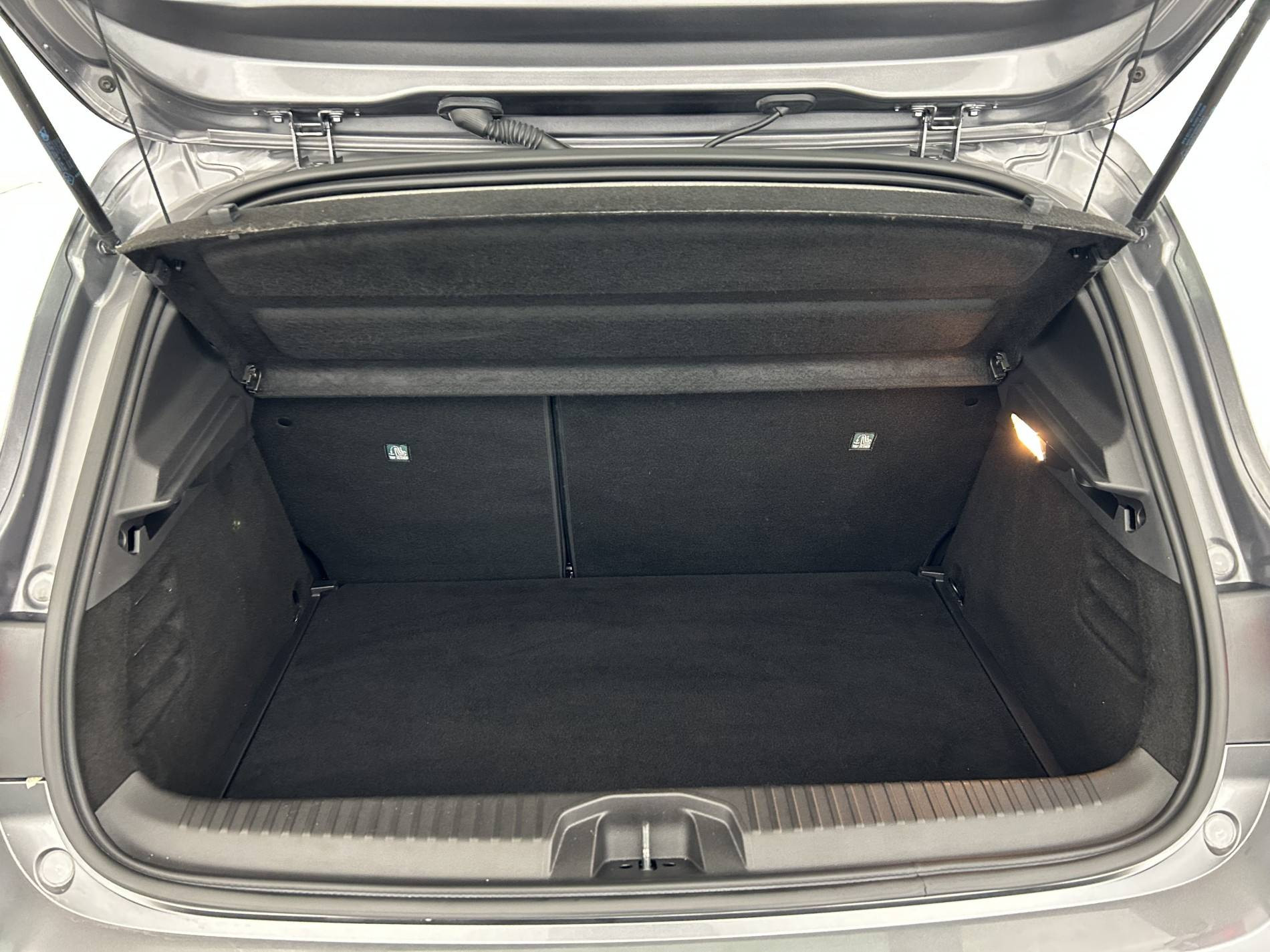 Vente en ligne Renault Clio 5 Clio TCe 90 au prix de 14 790 €