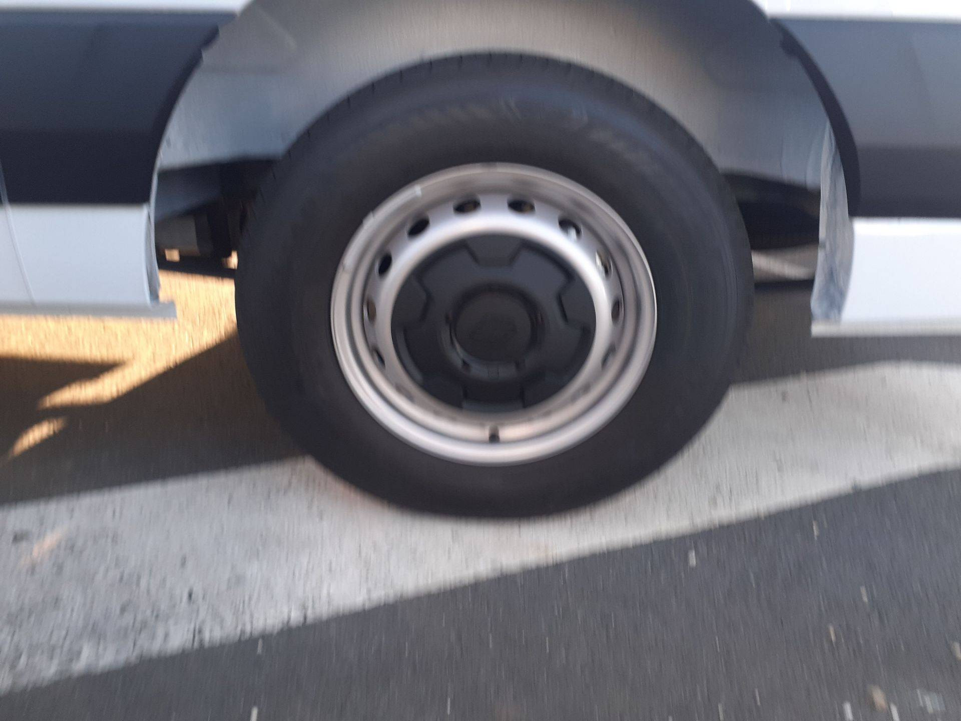 Vente en ligne Renault Master E-Tech MASTER ELECTRIQUE FGN L2H2 3T5 GRANDE AUTONOMIE au prix de 60 384 €