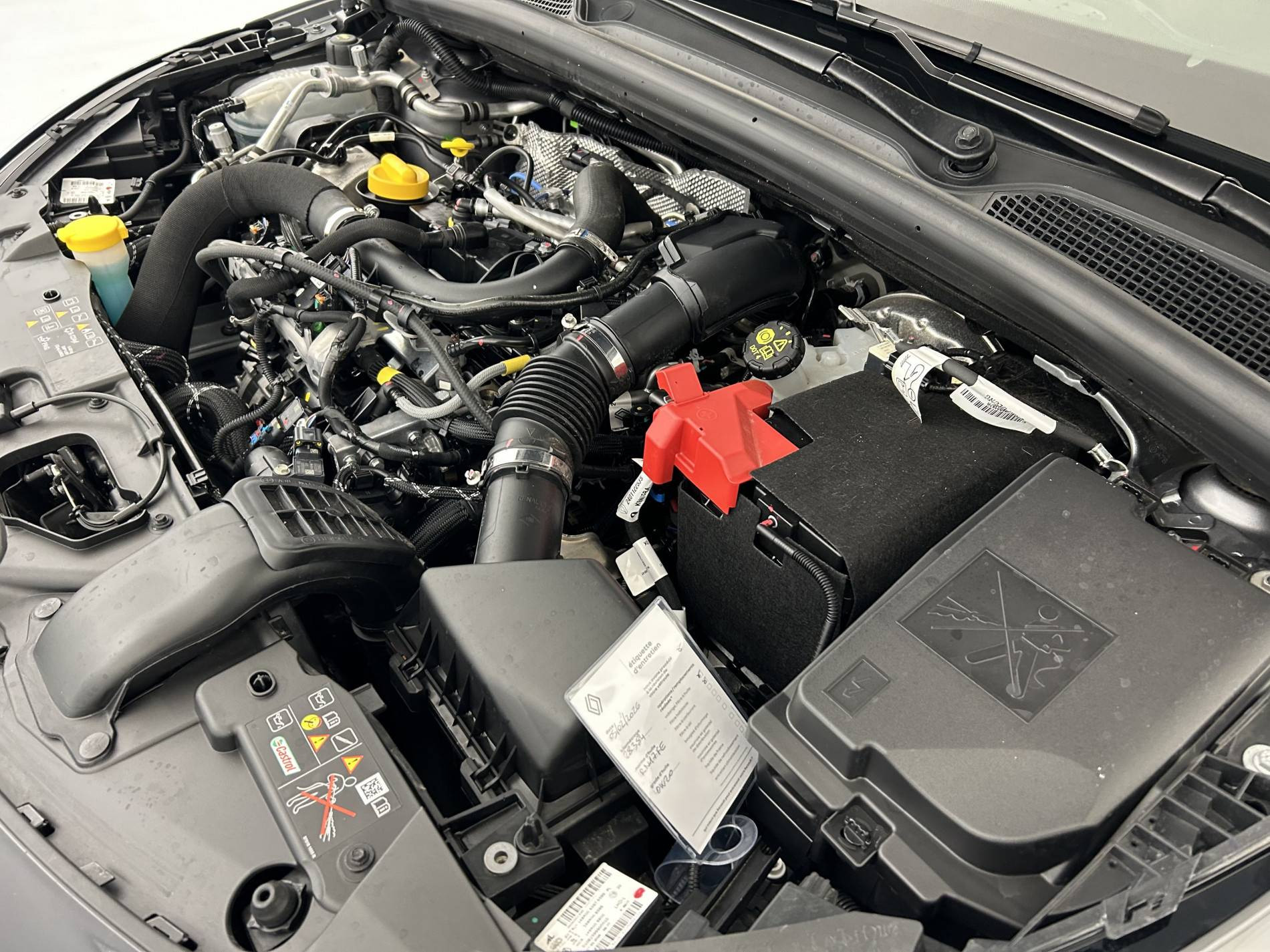 Vente en ligne Renault Clio 5 Clio Eco-G 100 ch GSR2 au prix de 17 790 €