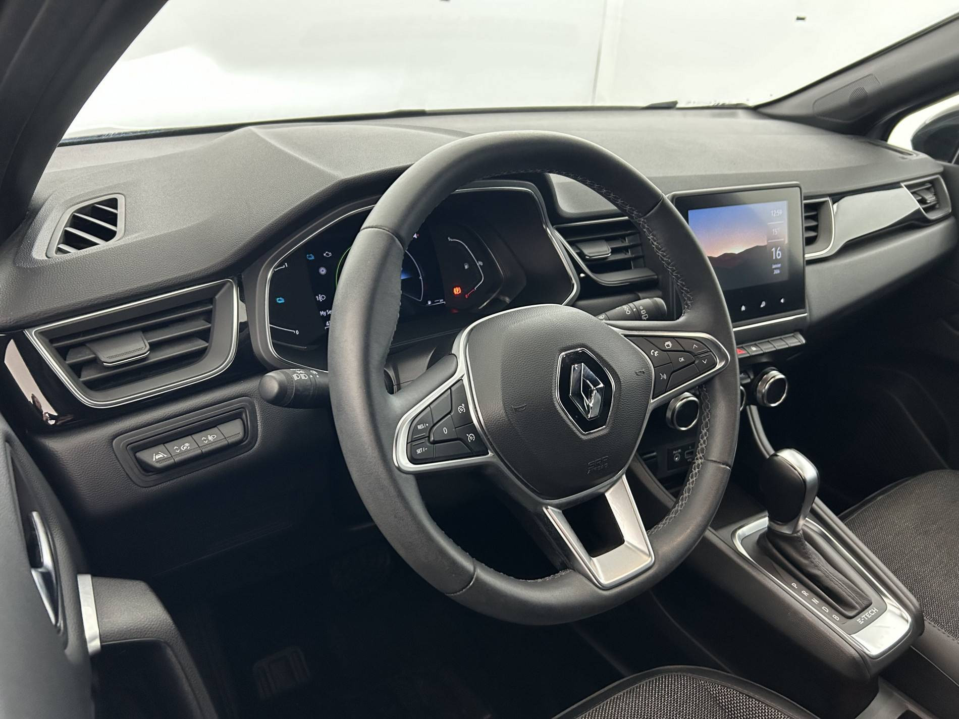 Vente en ligne Renault Captur  E-Tech 145 au prix de 17 990 €