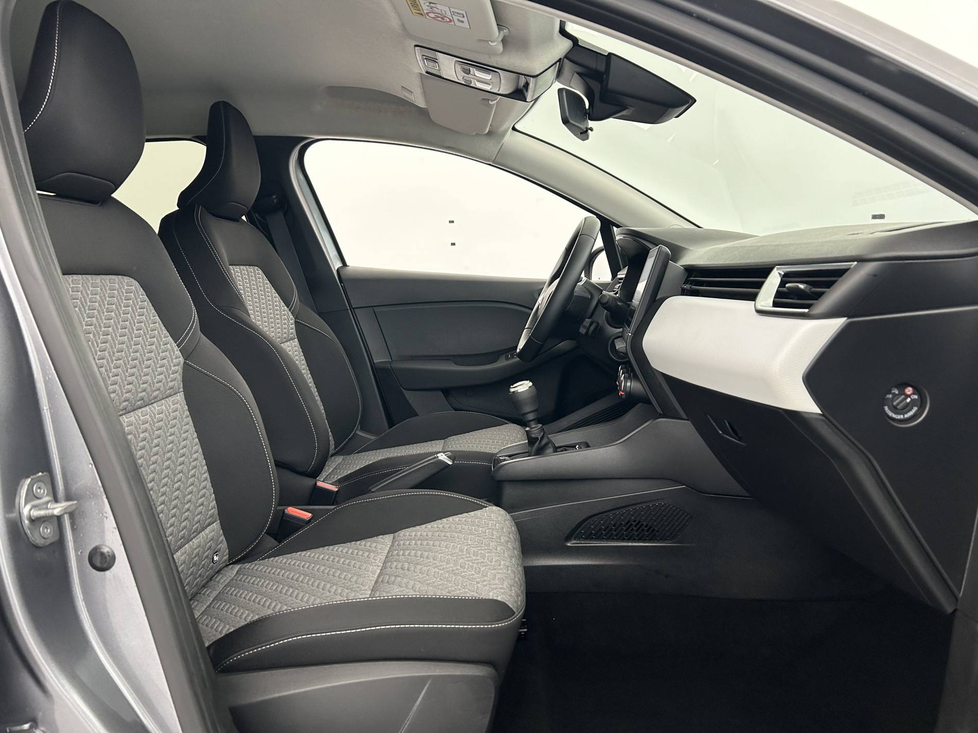 Vente en ligne Renault Clio 5 Clio TCe 90 au prix de 14 490 €