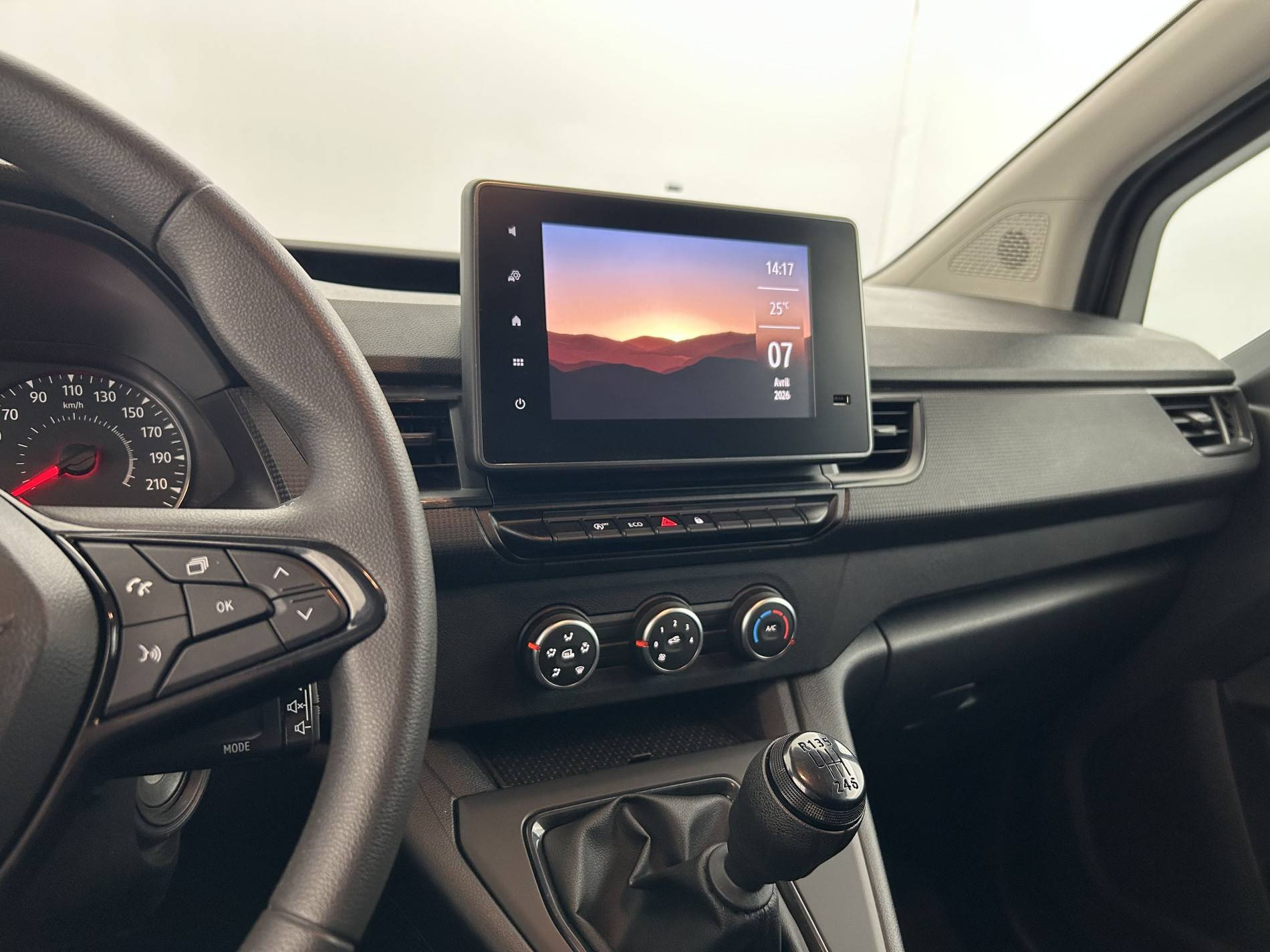 Vente en ligne Renault Kangoo Van  BLUE DCI 95 au prix de 17 490 €