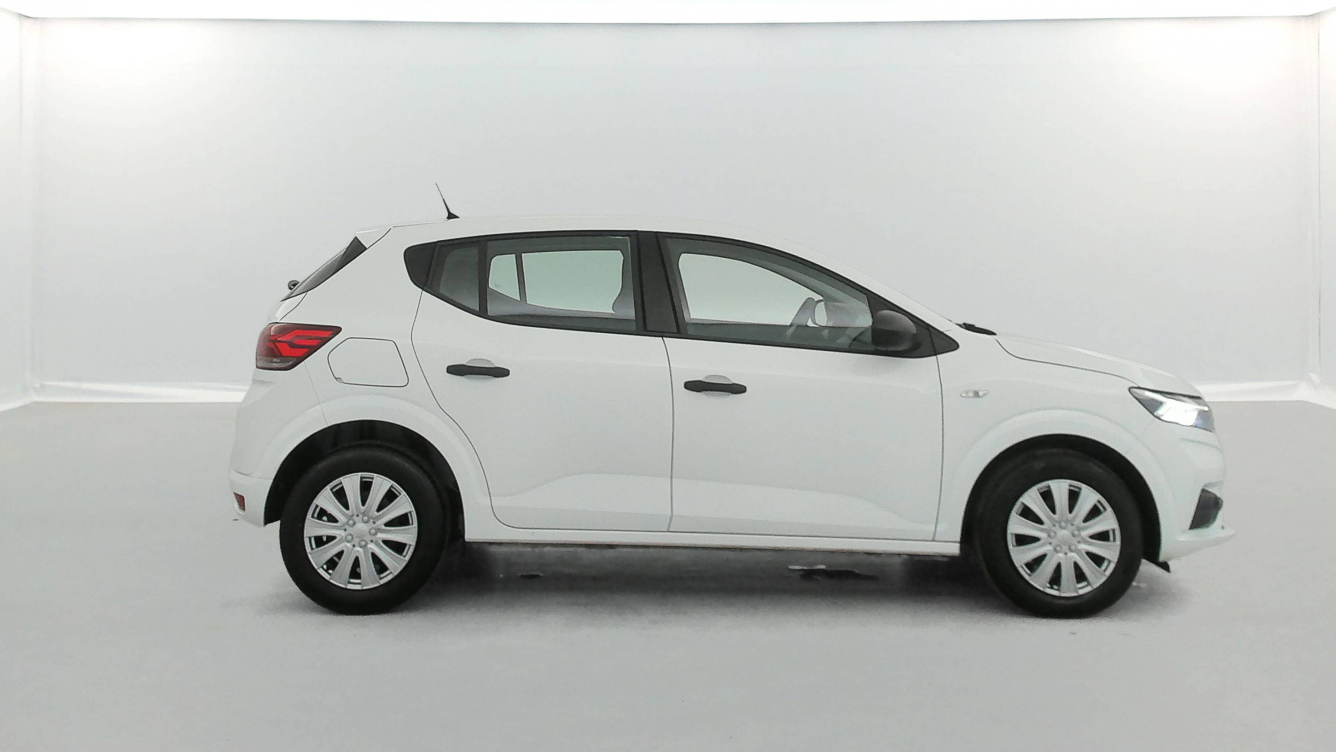 Vente en ligne Dacia Sandero  ECO-G 100 au prix de 11 490 €