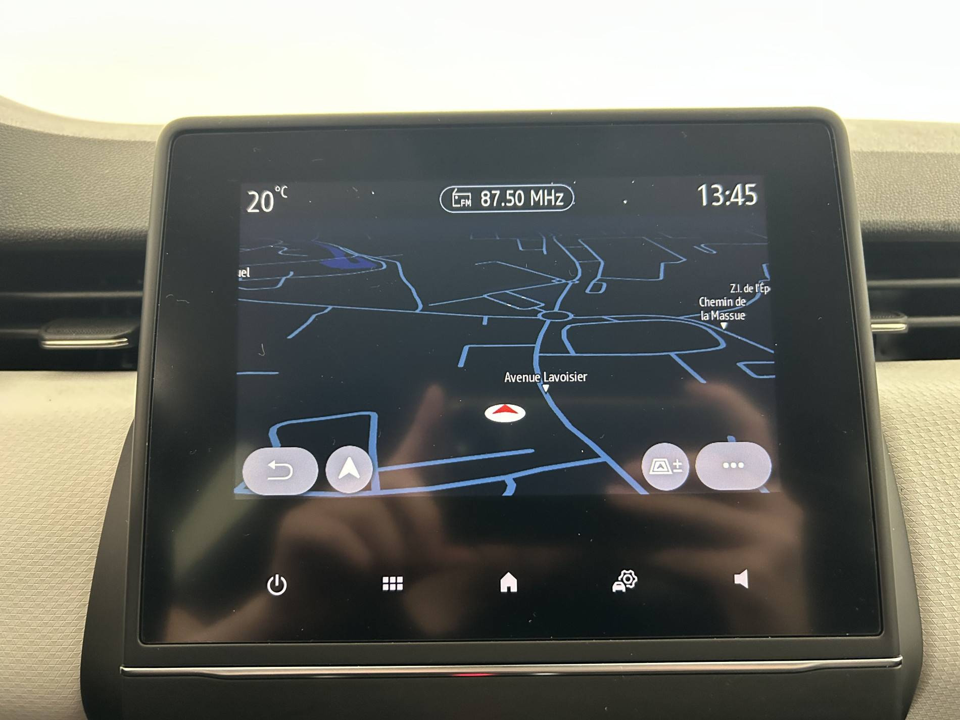 Vente en ligne Renault Clio 5 Clio SCe 65 au prix de 12 590 €