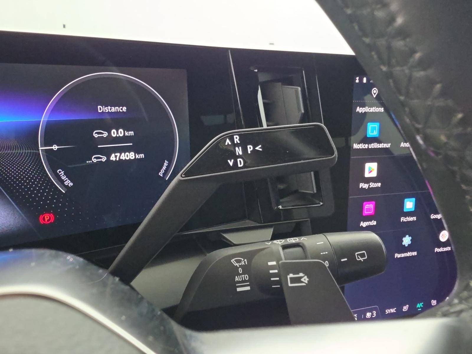 Vente en ligne Renault Megane E-Tech  EV40 130ch standard charge au prix de 18 490 €