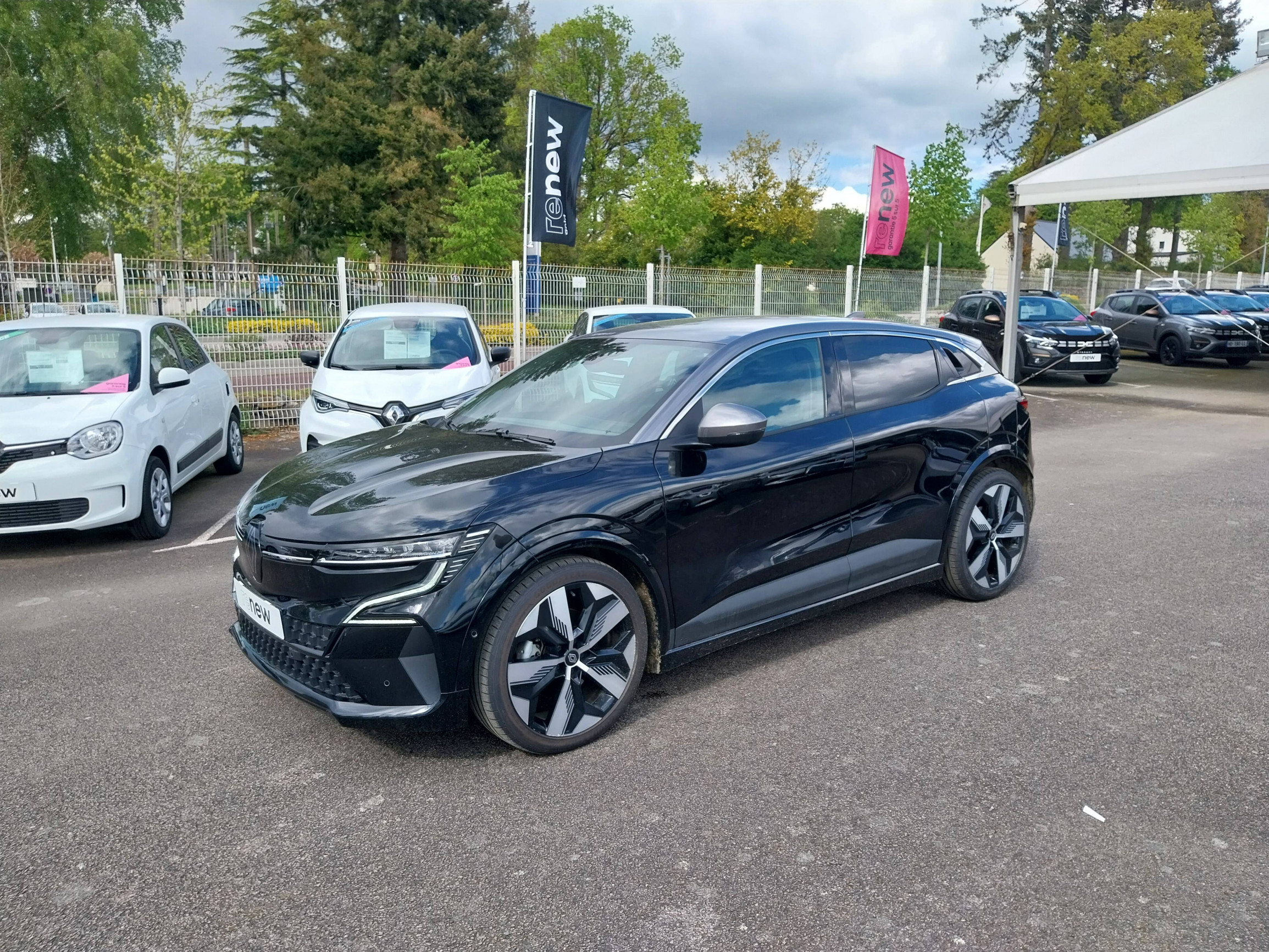 Renault Megane E-Tech  EV60 220 ch super charge occasion de 2023 en vente à Ploërmel