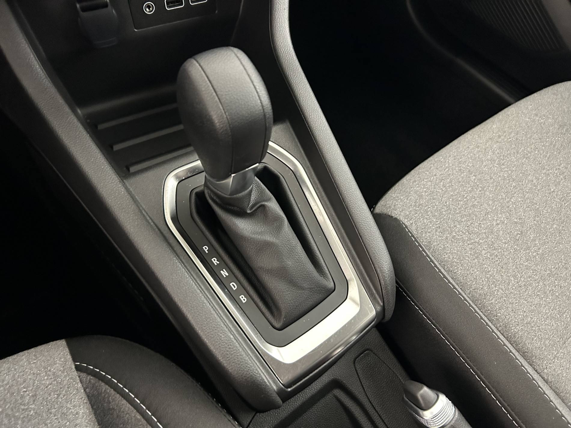 Vente en ligne Renault Clio 5 Clio E-Tech full hybrid 145 ch GSR2 au prix de 19 790 €