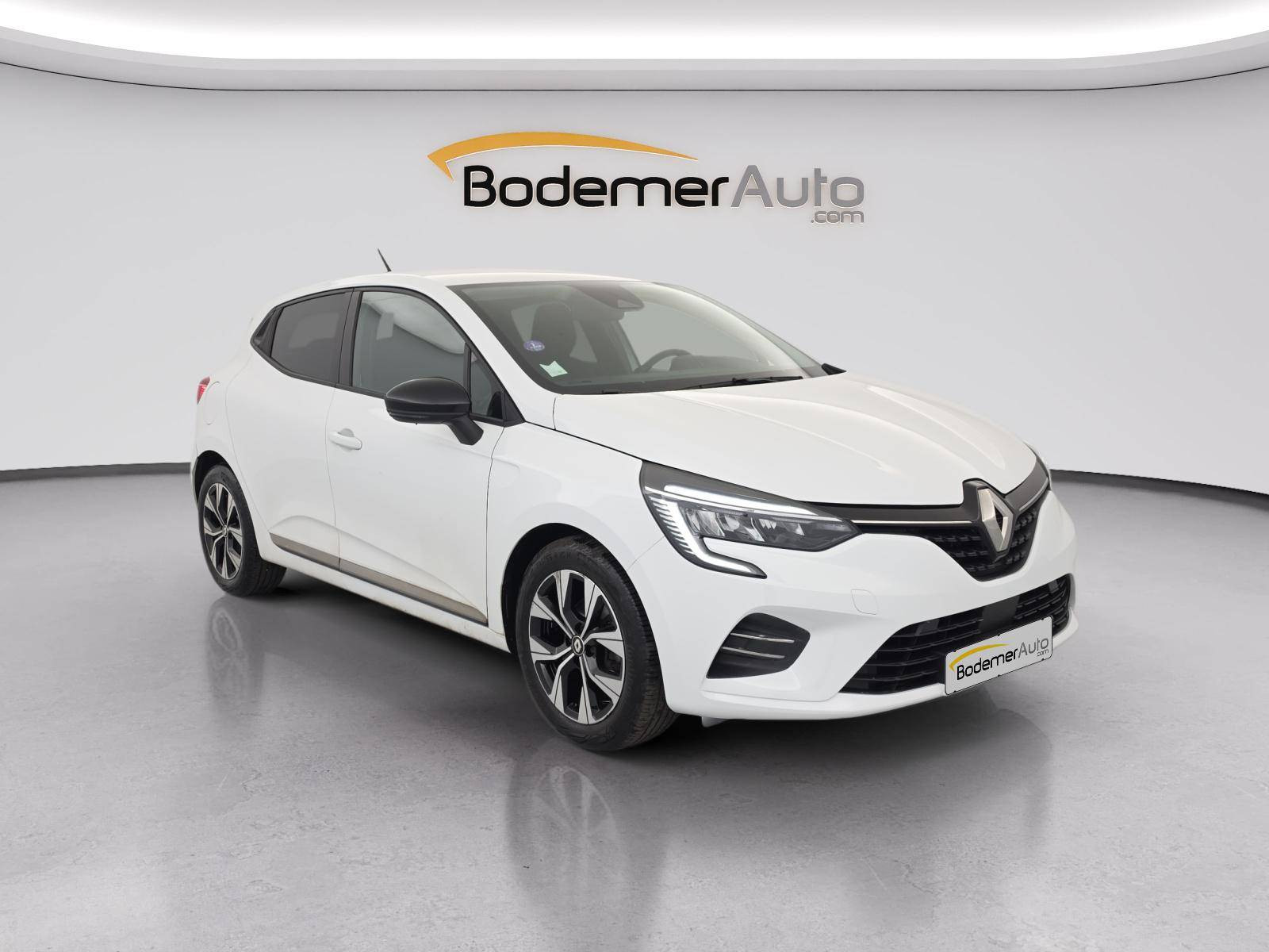 Vente en ligne Renault Clio 5 Clio TCe 100 GPL au prix de 15 990 €