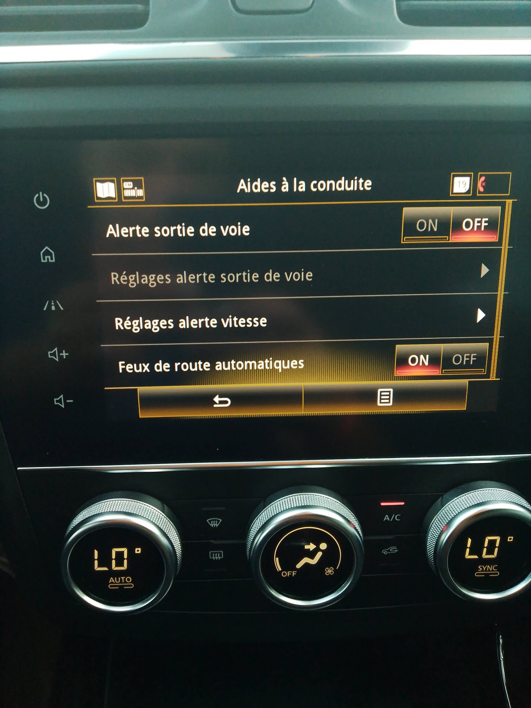Vente en ligne Renault Kadjar  Blue dCi 115 au prix de 12 490 €