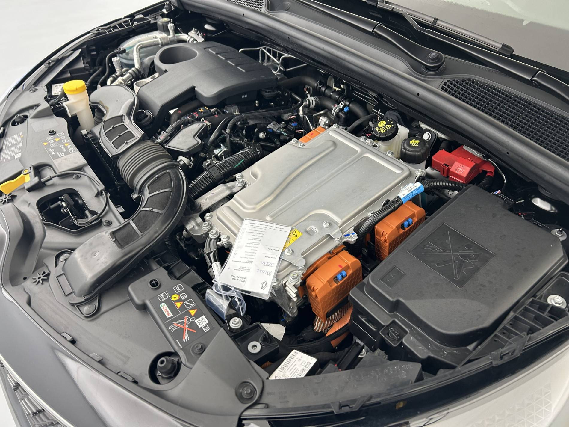 Vente en ligne Renault Clio 5 Clio E-Tech full hybrid 145 ch GSR2 au prix de 20 300 €