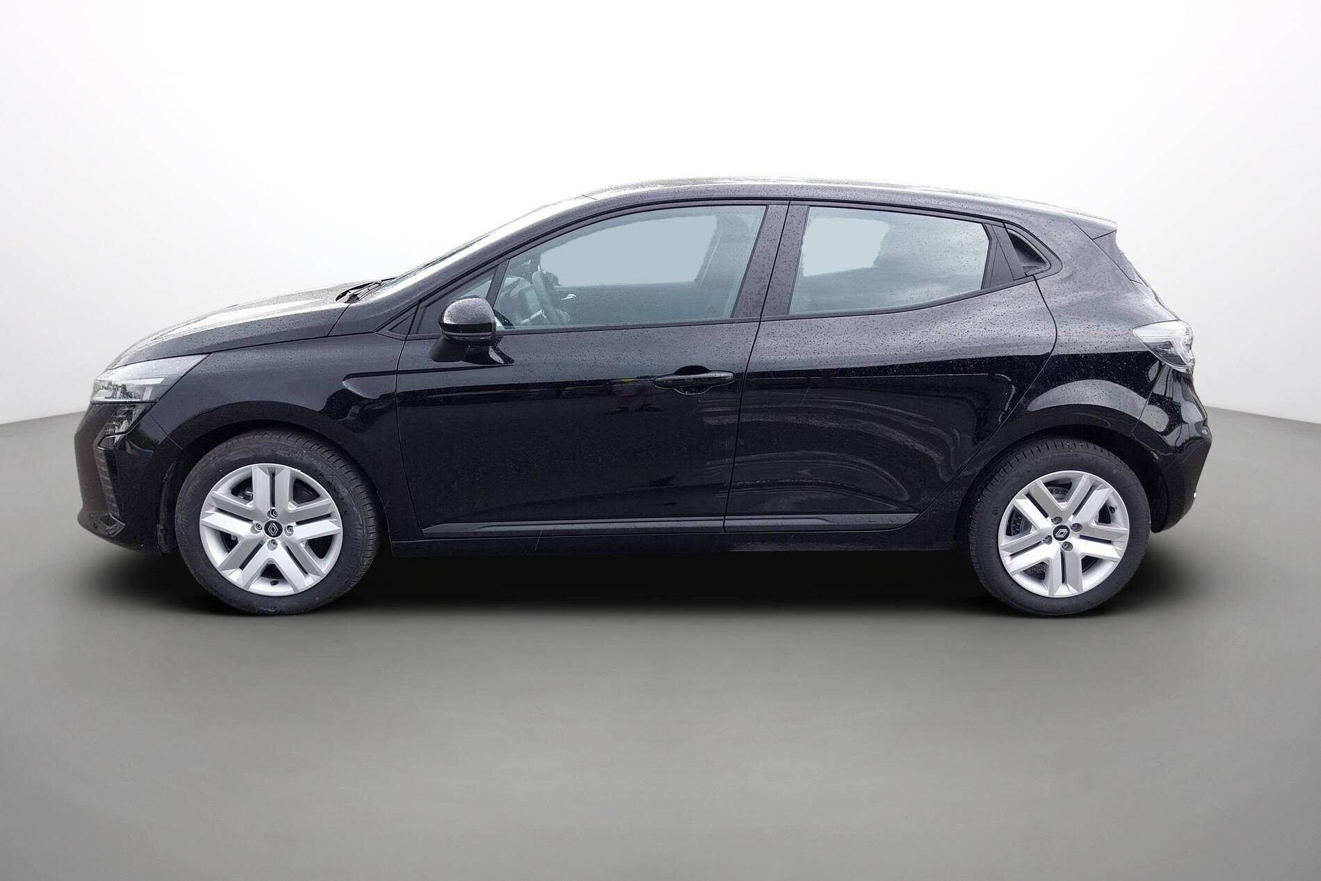Vente en ligne Renault Clio 5 Clio Blue dCi 100 ch GSR2 au prix de 17 990 €