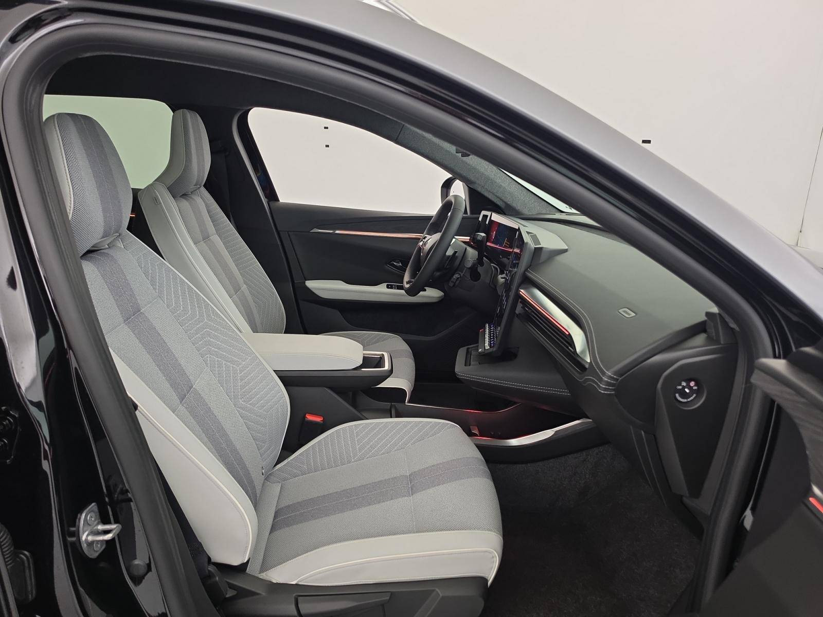 Vente en ligne Renault Scenic E-Tech Scenic E-Tech électrique 220 ch grande autonomie au prix de 43 500 €