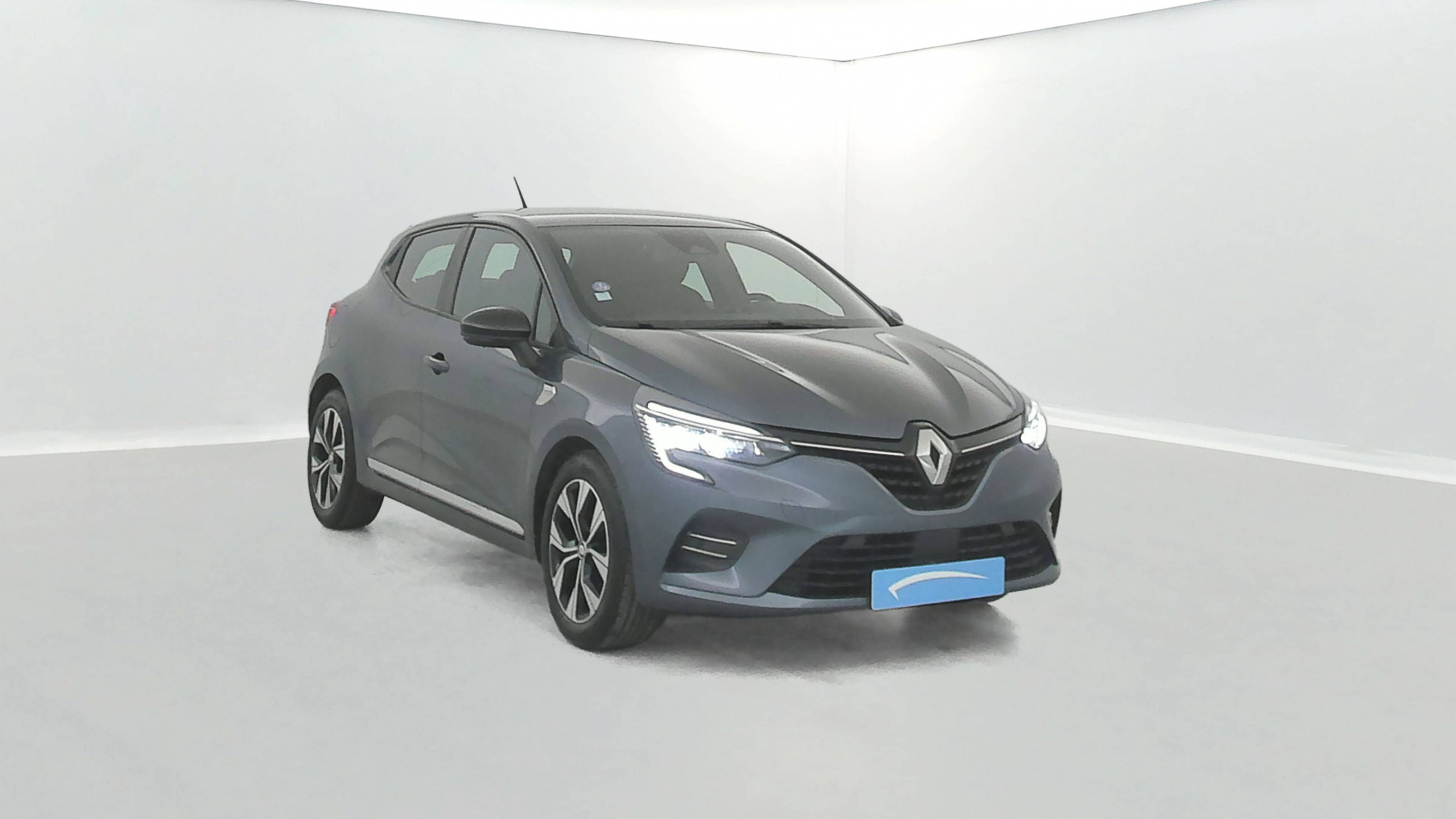 Vente en ligne Renault Clio 5 Clio TCe 90 - 21 au prix de 14 450 €
