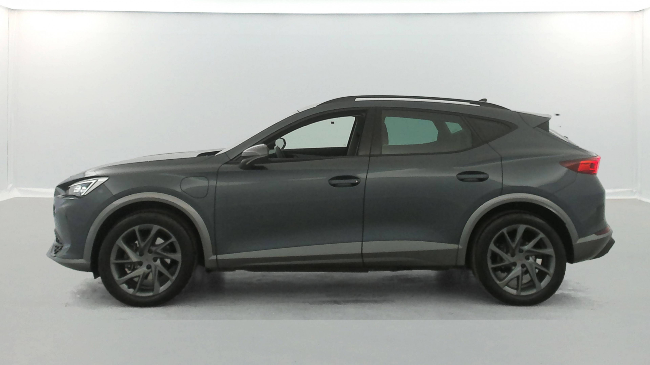 Vente en ligne Cupra Formentor  1.4 e-HYBRID 204 ch DSG6 au prix de 24 790 €