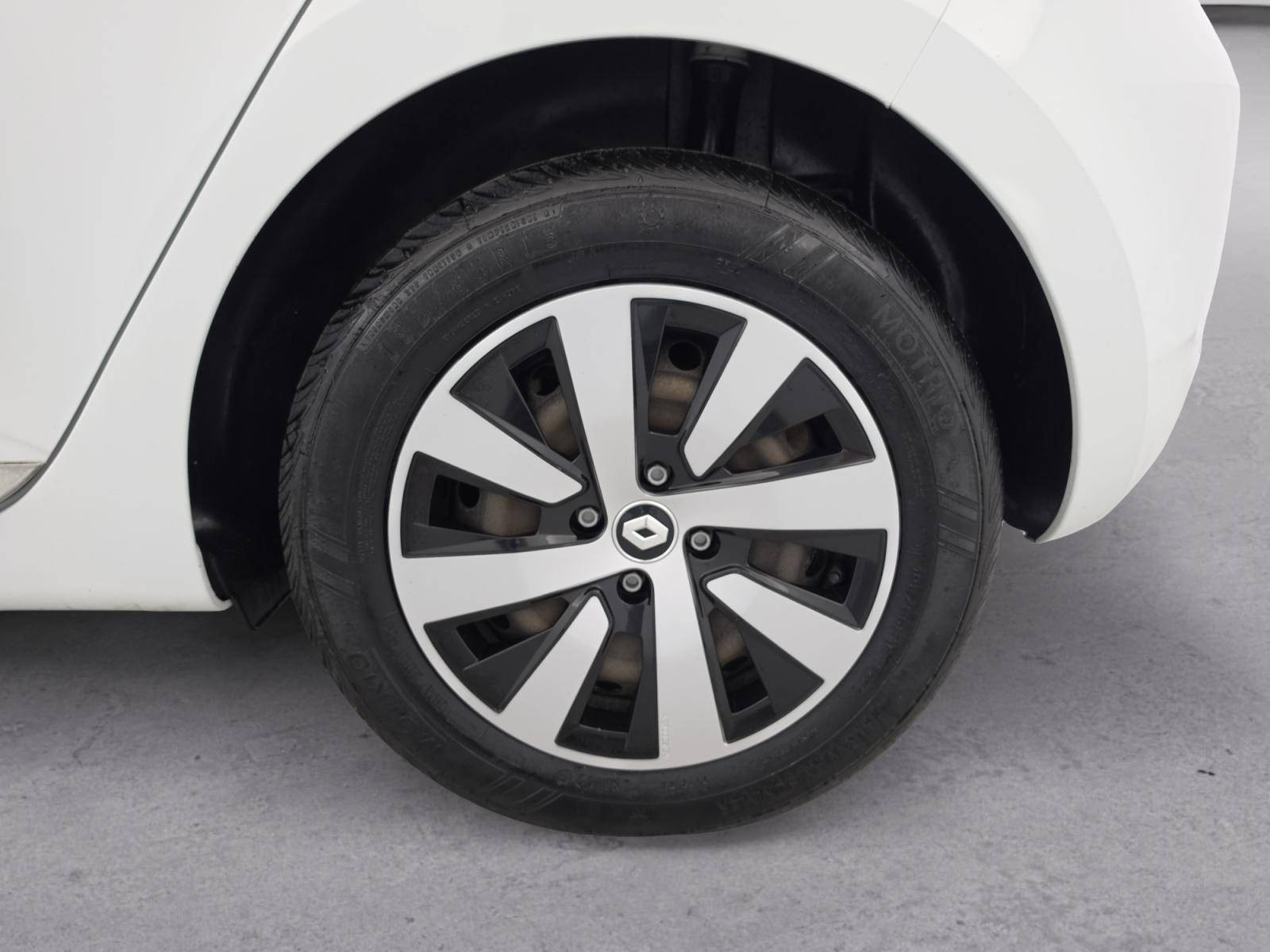 Vente en ligne Renault Clio 5 Clio TCe 90 au prix de 13 850 €