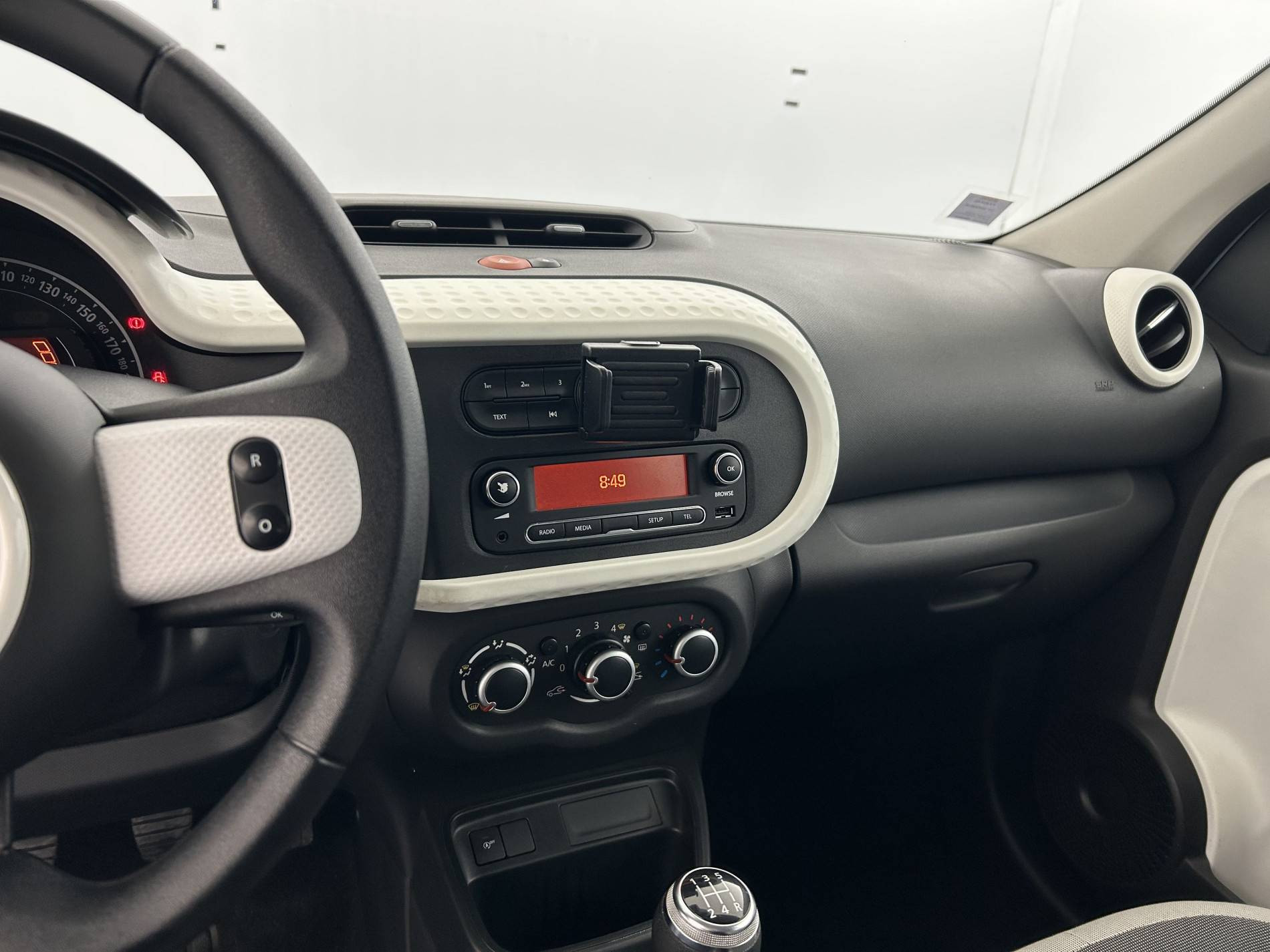 Vente en ligne Renault Twingo 3  SCe 65 - 21 au prix de 10 490 €