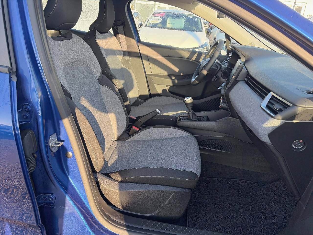 Vente en ligne Renault Clio 5 Clio TCe 90 au prix de 14 990 €