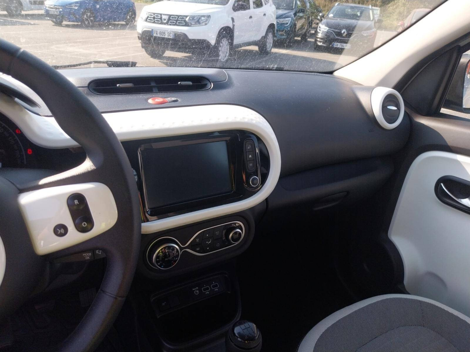 Vente en ligne Renault Twingo 3  SCe 65 au prix de 12 990 €