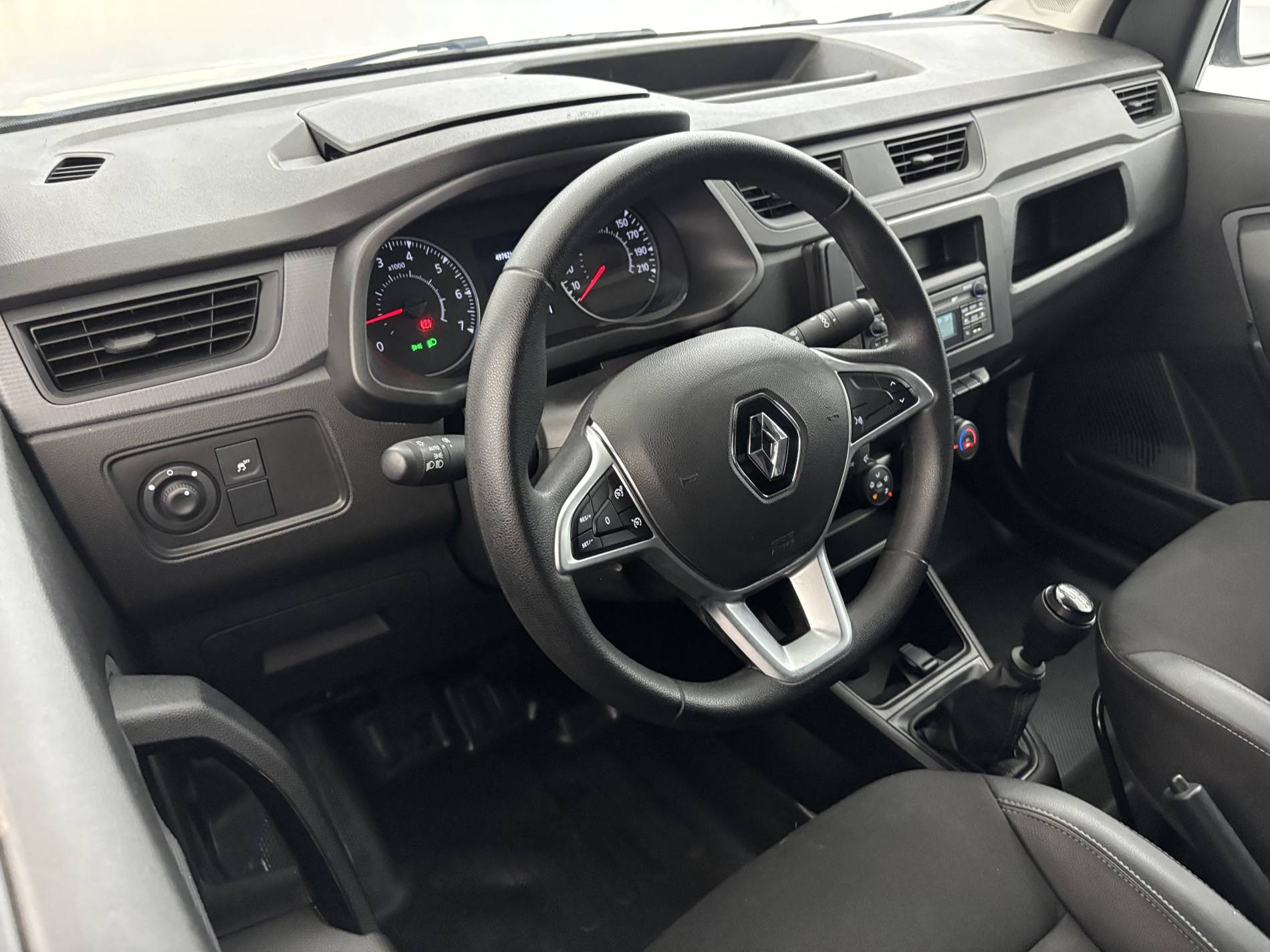 Vente en ligne Renault Express Van  BLUE DCI 95 - 22 au prix de 14 868 €