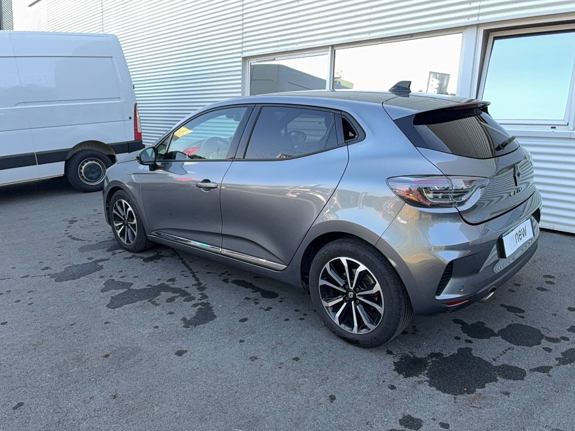 Vente en ligne Renault Clio 5 Clio TCe 90 au prix de 16 390 €