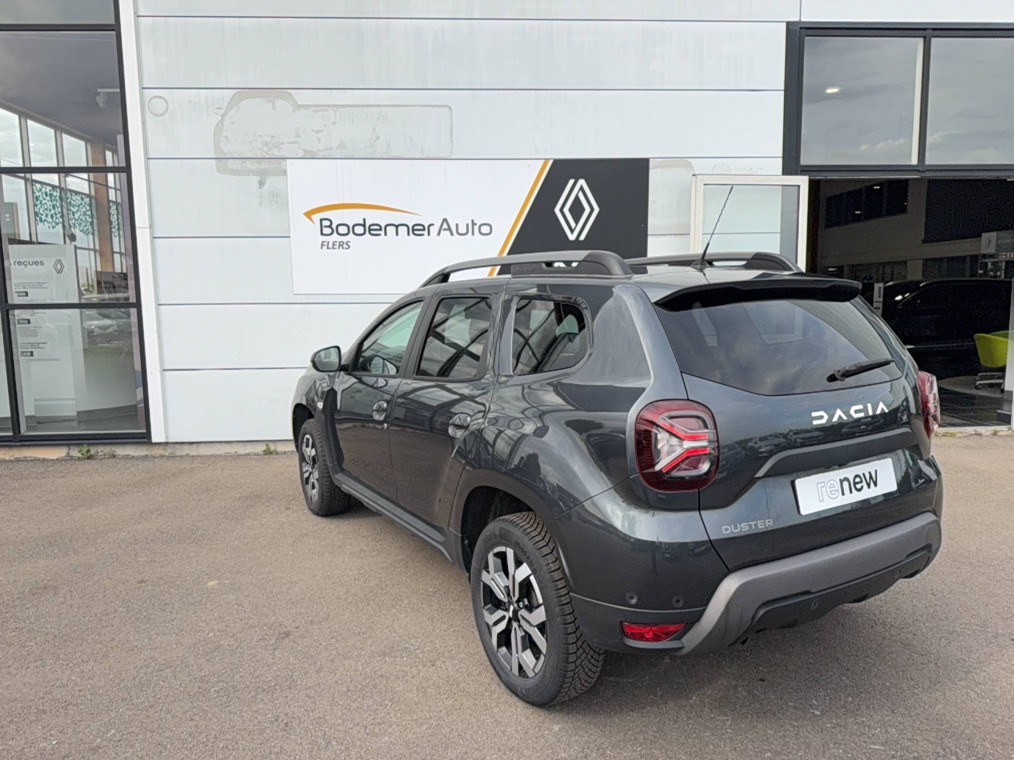 Vente en ligne Dacia Duster  Blue dCi 115 4x2 au prix de 17 990 €