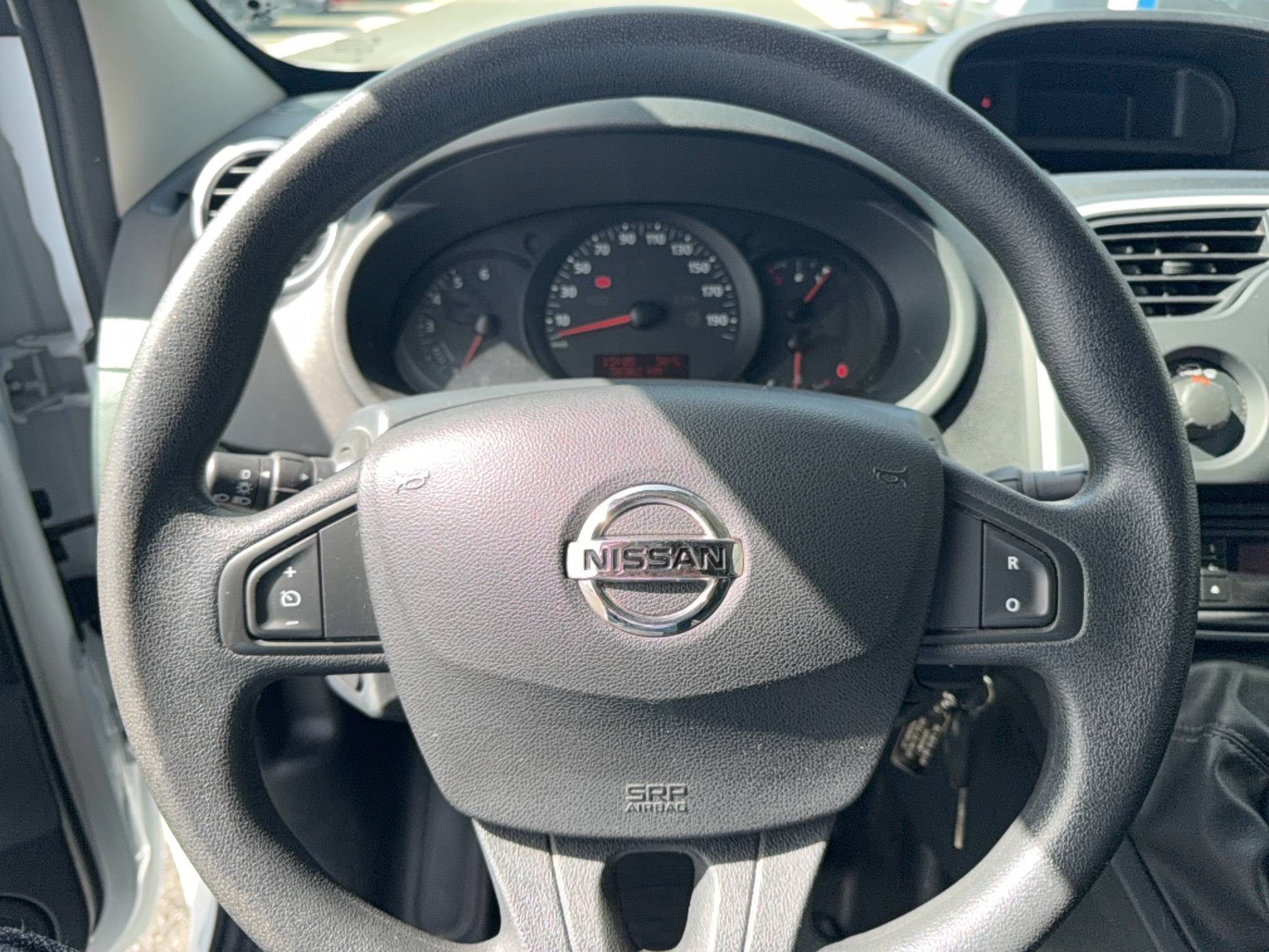 Vente en ligne Nissan NV250 L1 NV250 DCI 95 au prix de 14 490 €
