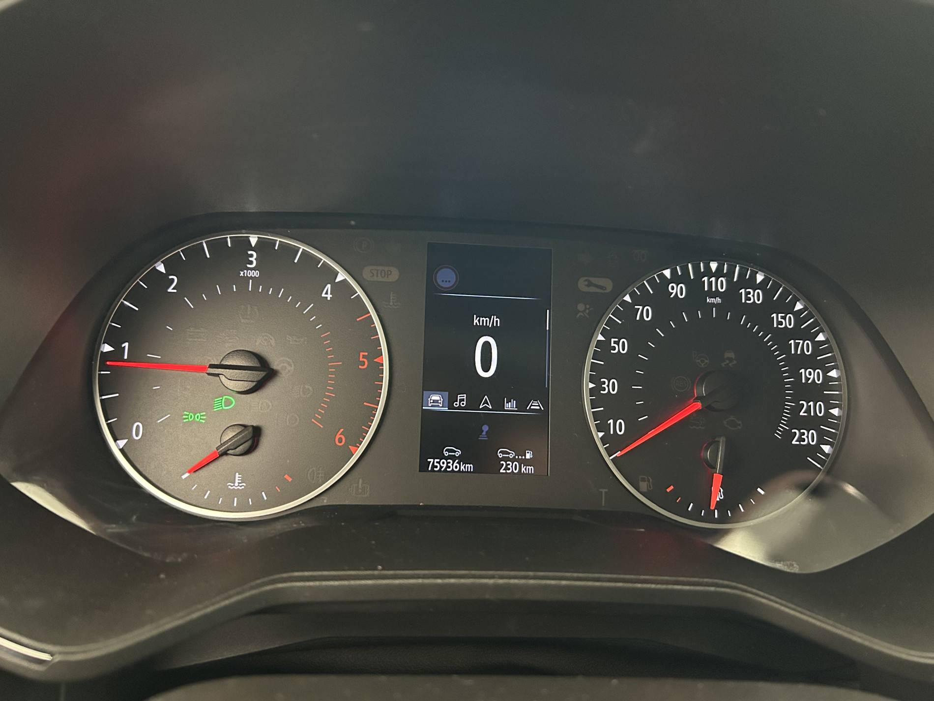 Vente en ligne Renault Clio 5 Clio Blue dCi 85 au prix de 12 990 €