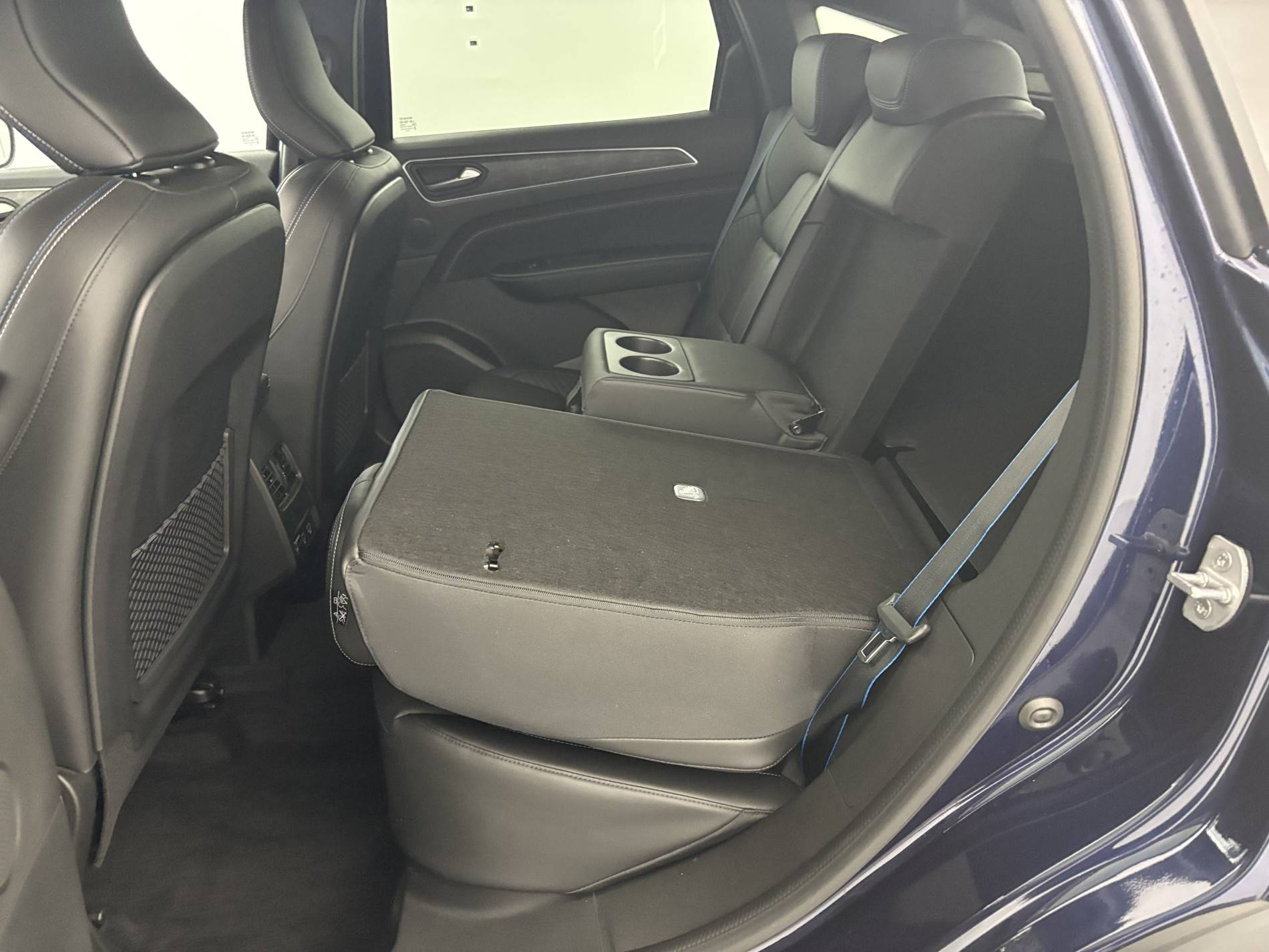 Vente en ligne Renault Arkana  E-Tech full hybrid 145 GSR2 au prix de 28 980 €