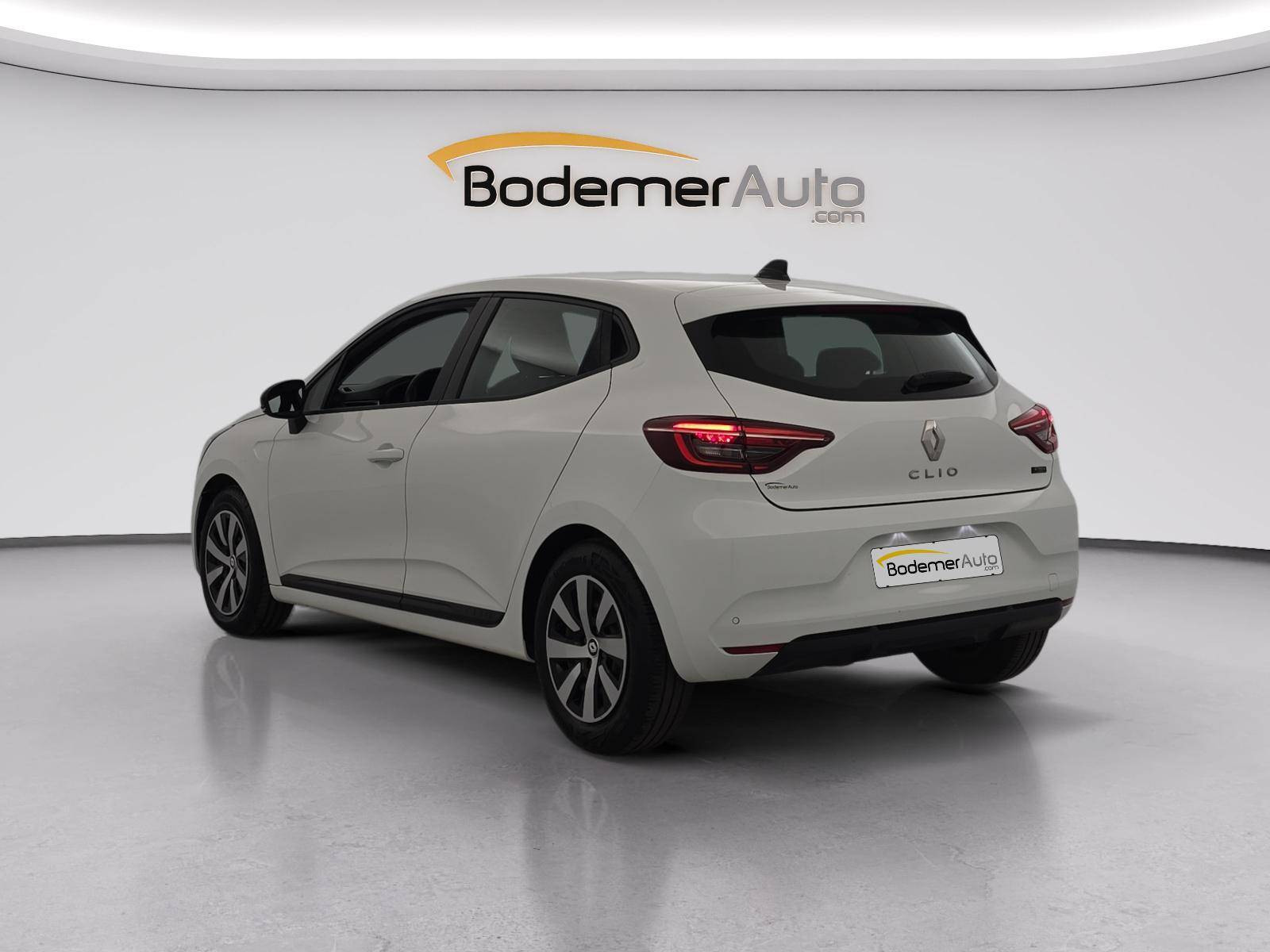 Vente en ligne Renault Clio 5 Clio E-Tech full hybrid 145 au prix de 16 490 €
