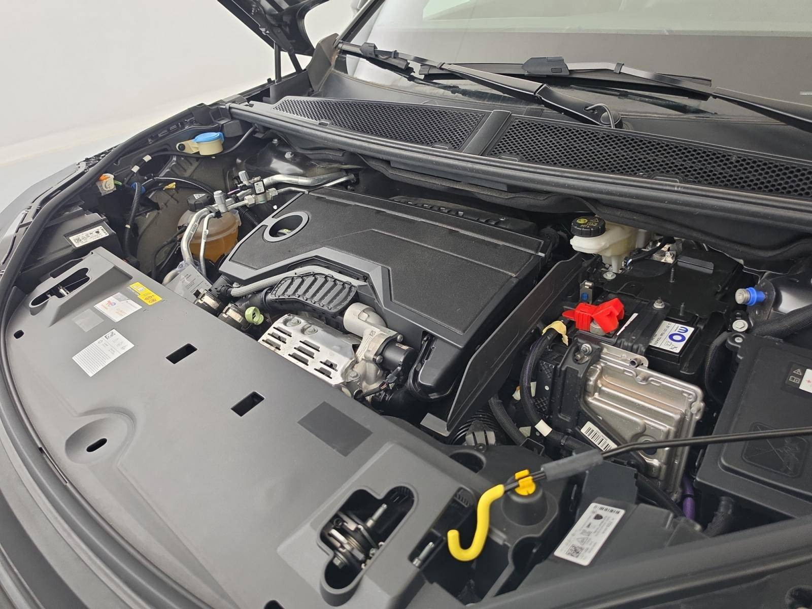 Vente en ligne Peugeot 5008  Hybrid 145 ch e-DCS6 au prix de 30 890 €