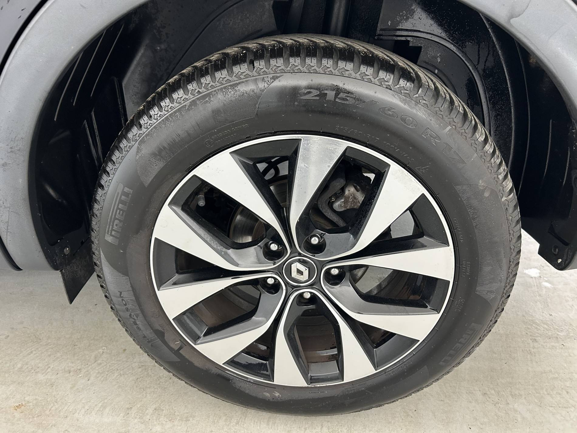 Vente en ligne Renault Arkana  mild hybrid 140 EDC FAP - 22 au prix de 19 990 €