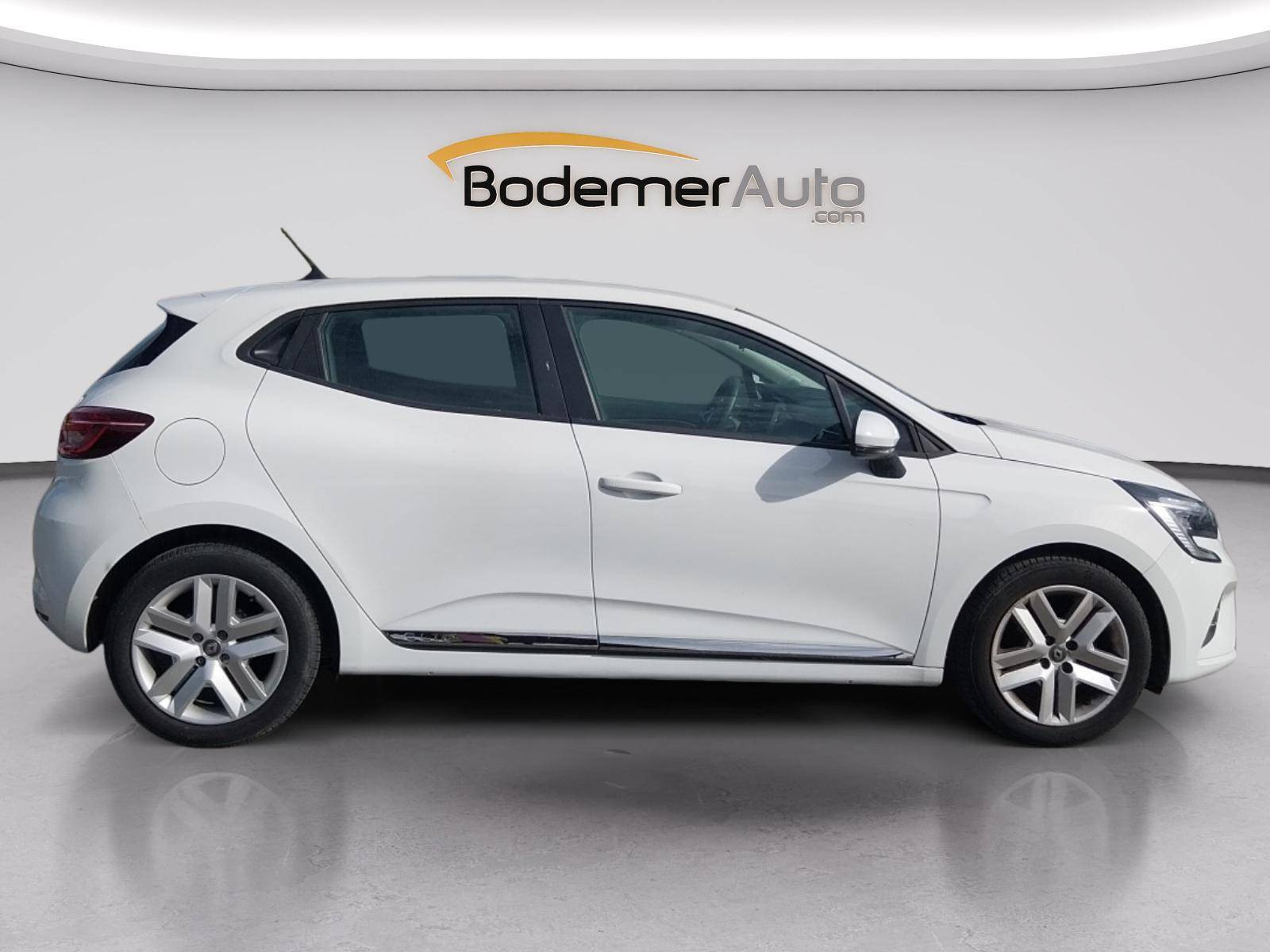 Vente en ligne Renault Clio 5 Clio TCe 90 - 21N au prix de 13 491 €