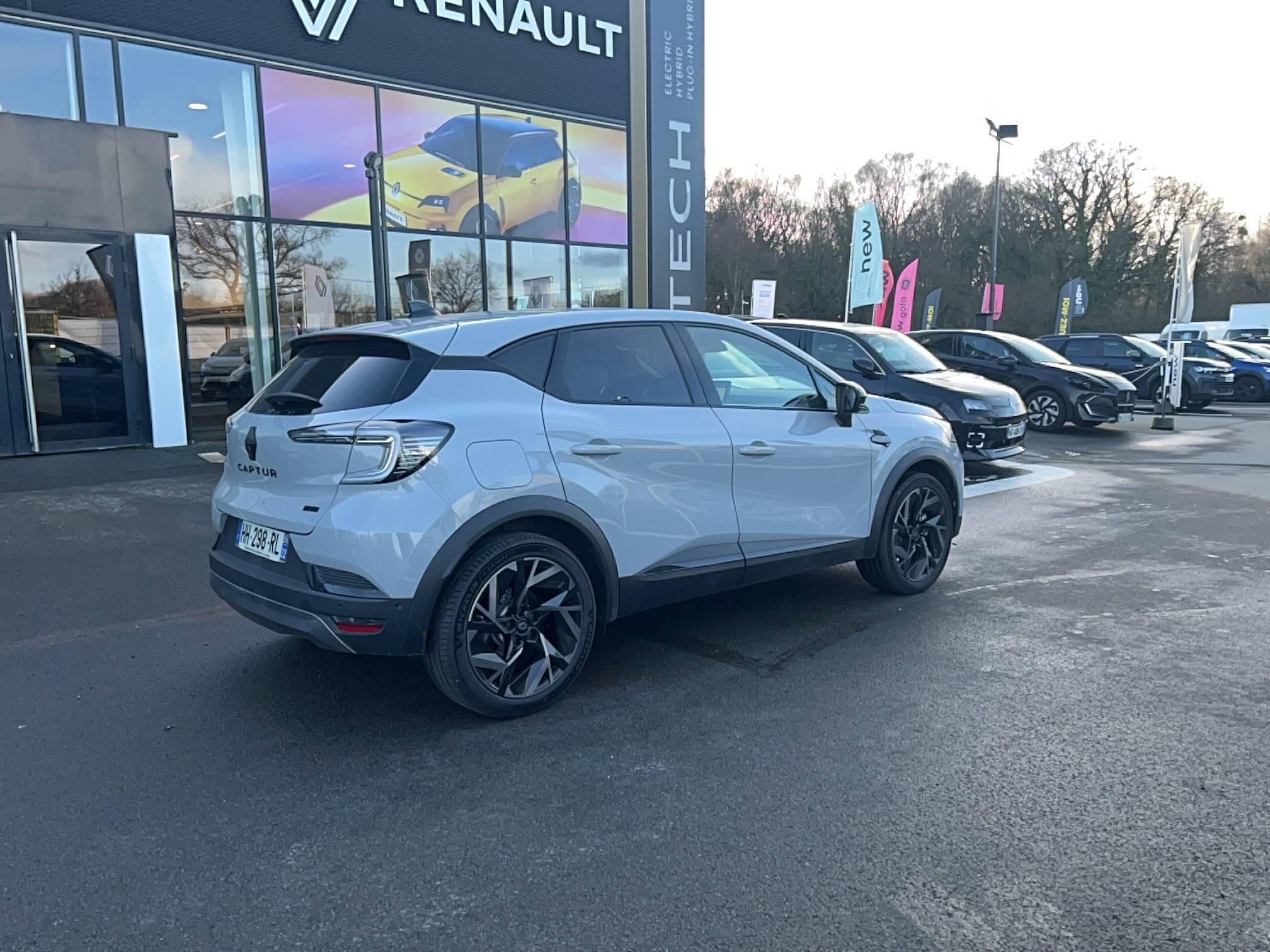 Vente en ligne Renault Captur  E-Tech full hybrid 160 ch au prix de 33 990 €
