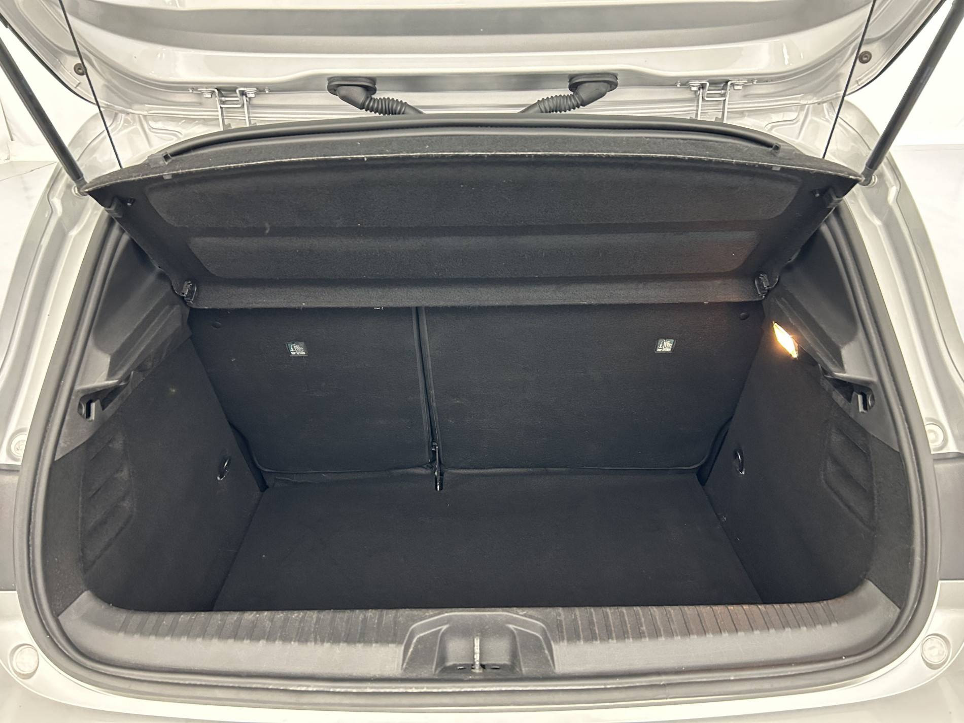 Vente en ligne Renault Clio 5 Clio TCe 100 au prix de 11 890 €