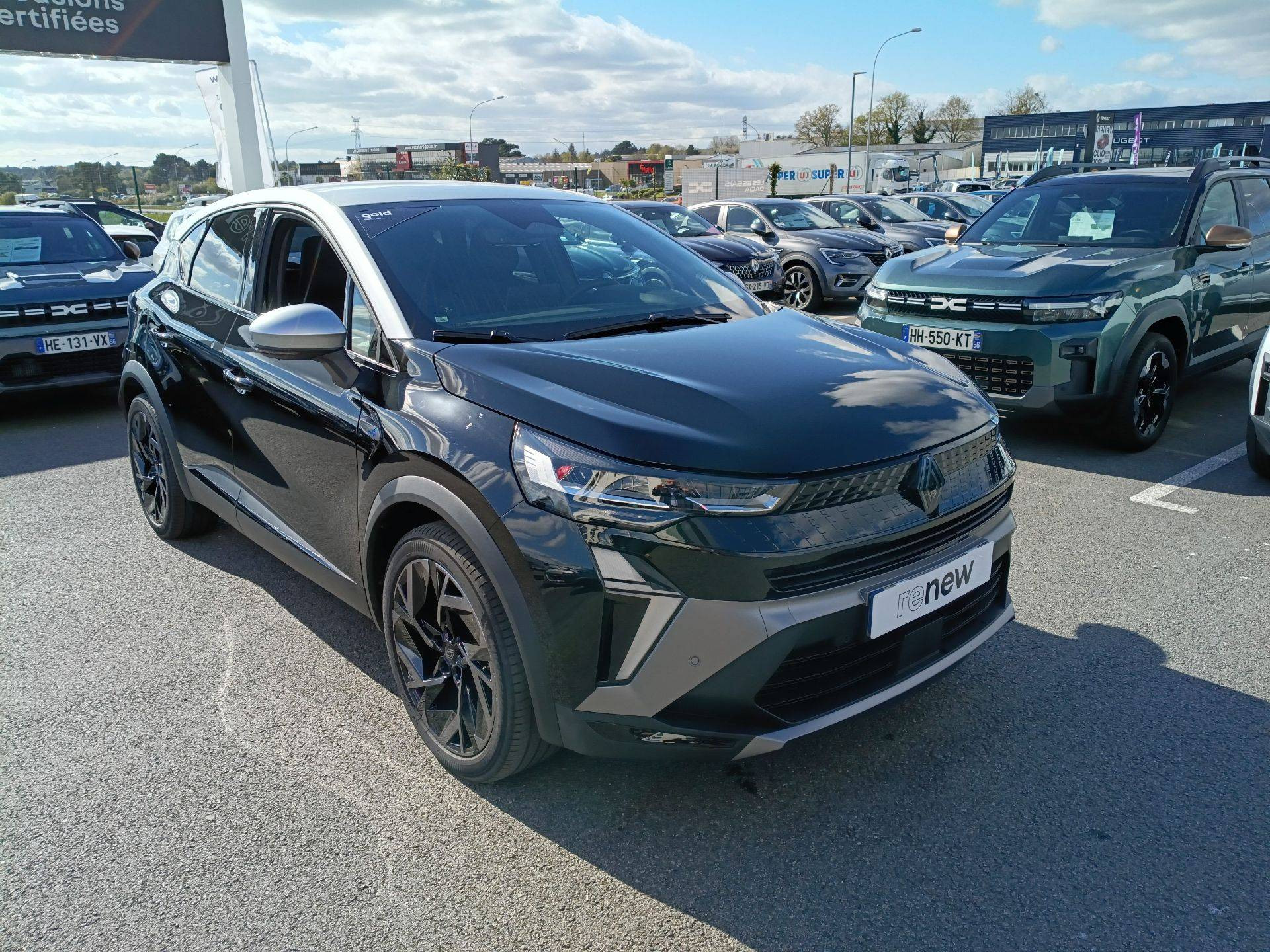 Vente en ligne Renault Captur  E-Tech full hybrid 145 ch au prix de 27 990 €