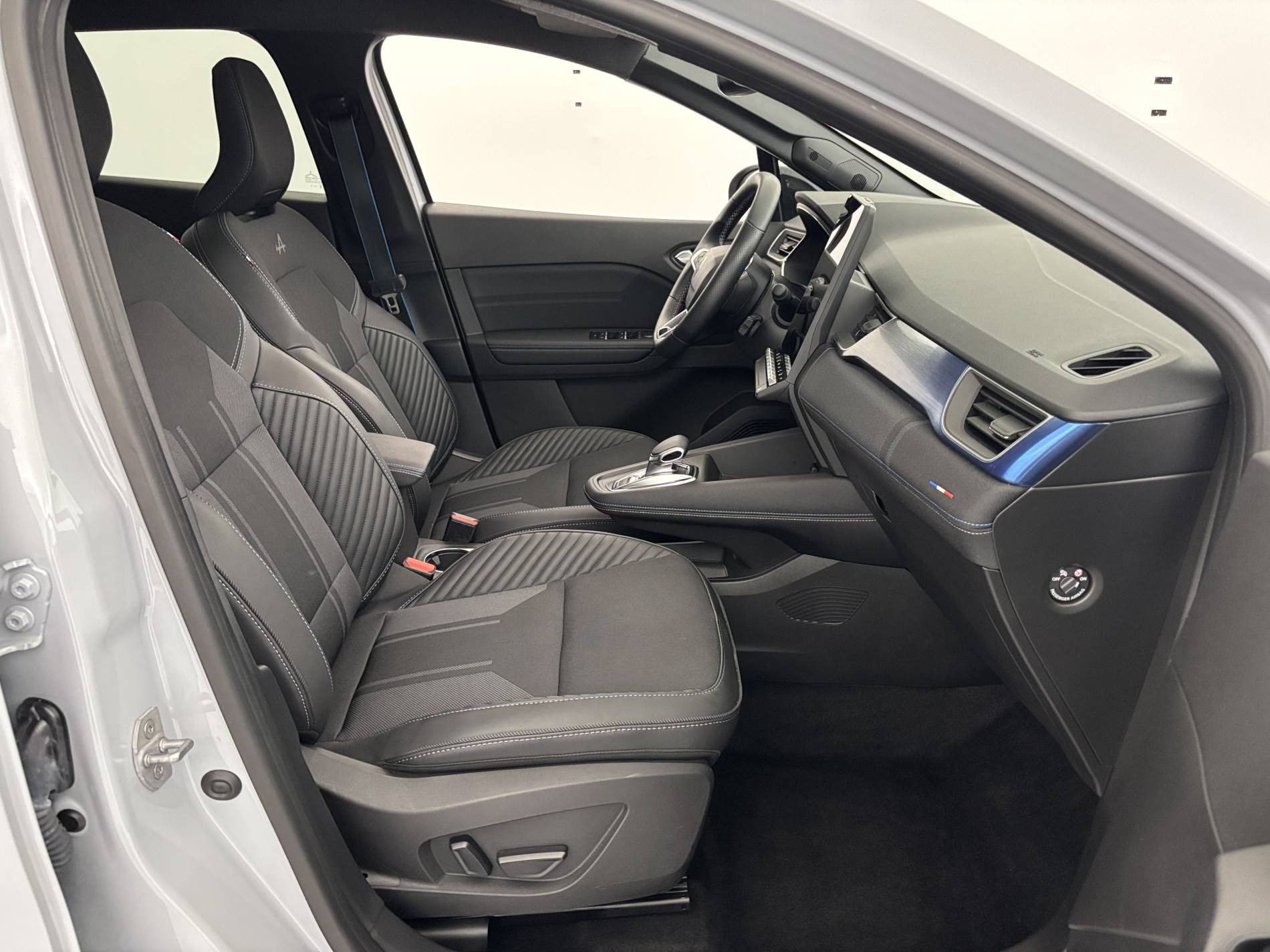 Vente en ligne Renault Symbioz  E-Tech full hybrid 145 au prix de 27 990 €