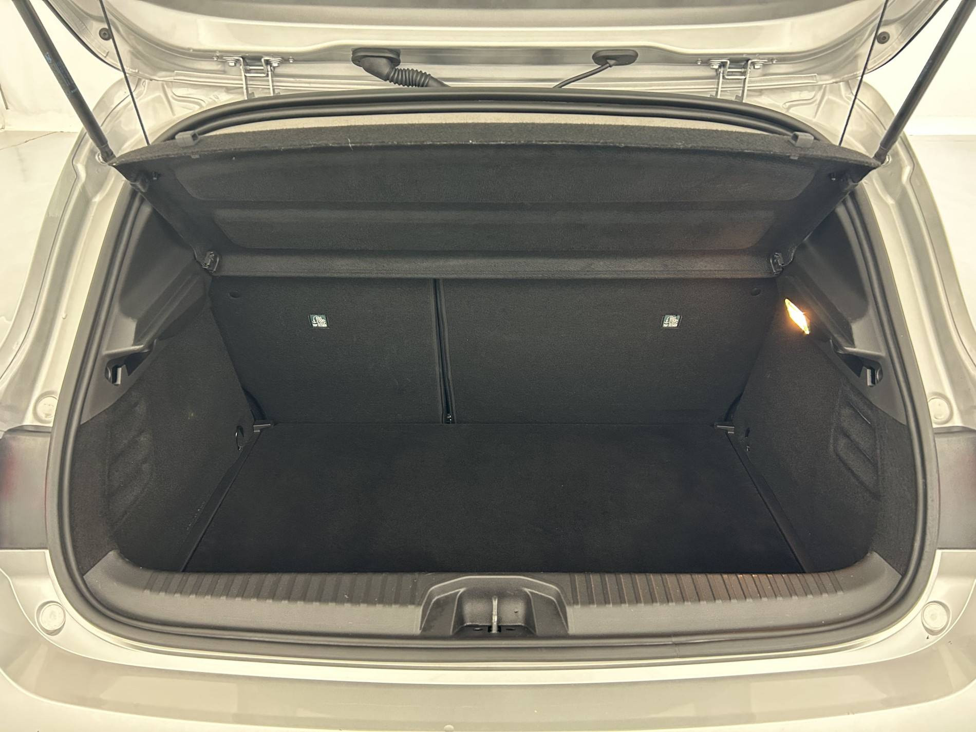 Vente en ligne Renault Clio 5 Clio TCe 90 au prix de 15 490 €