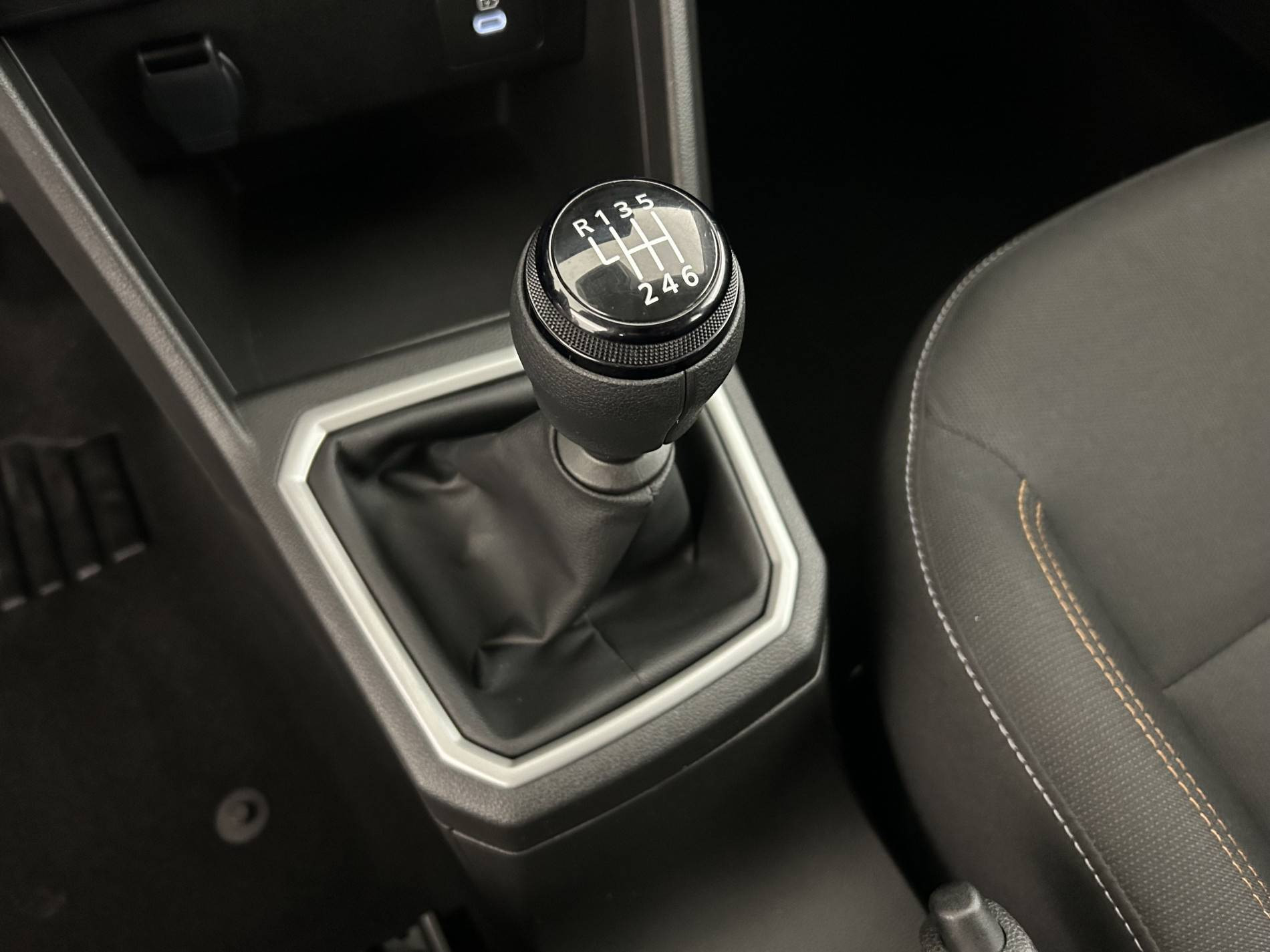 Vente en ligne Dacia Sandero  ECO-G 100 GSR2 au prix de 16 390 €